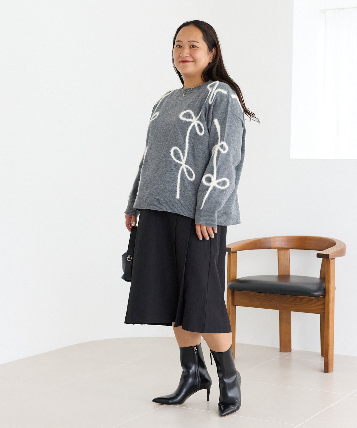 タックプリーツミディスカート