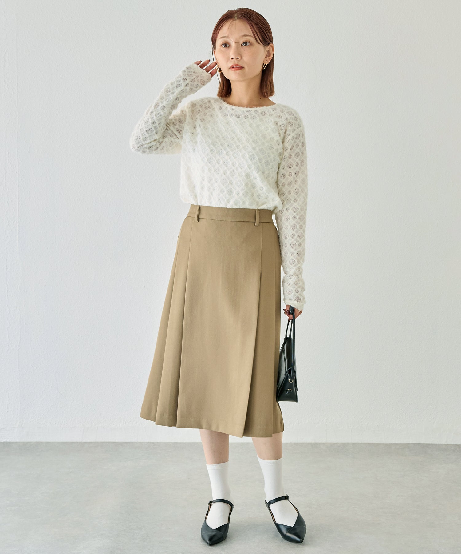 タックプリーツミディスカート