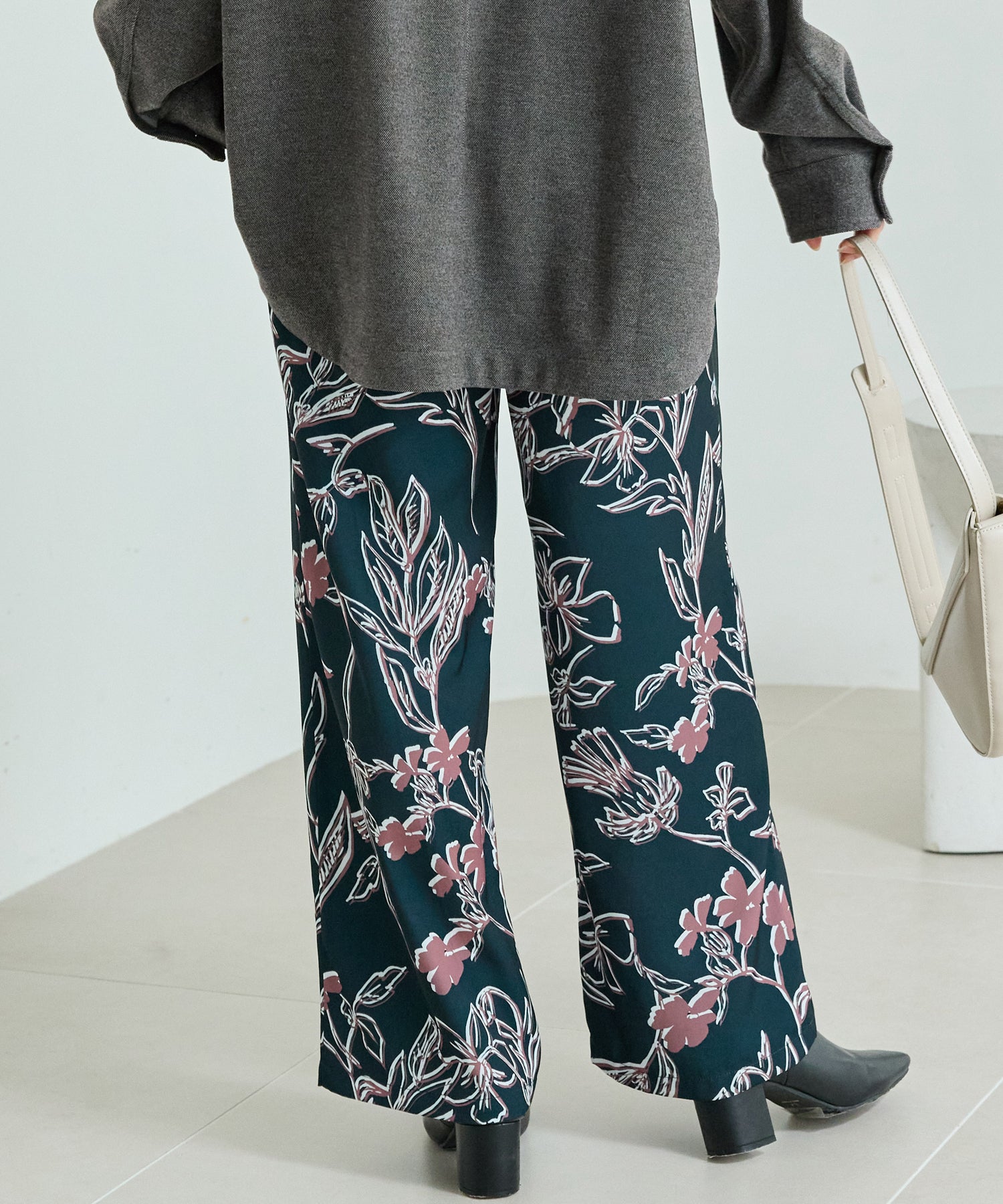 花柄イージーパンツ