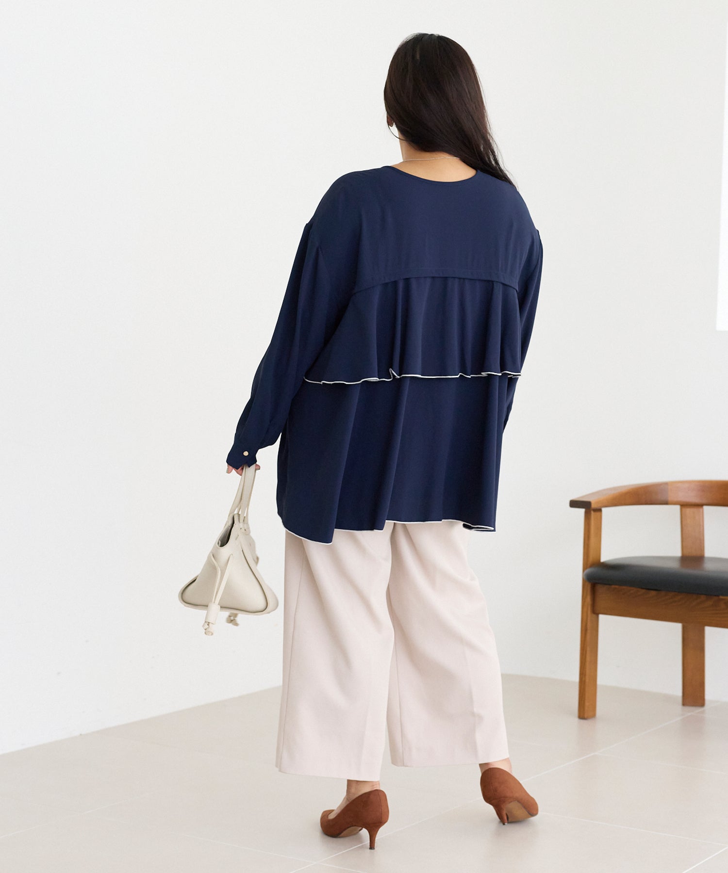 ネイビー　model:161cm 着用サイズ:3L