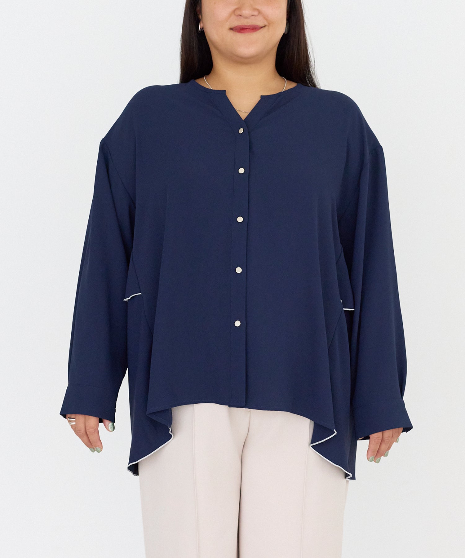 フロント　model:161cm 着用サイズ:3L