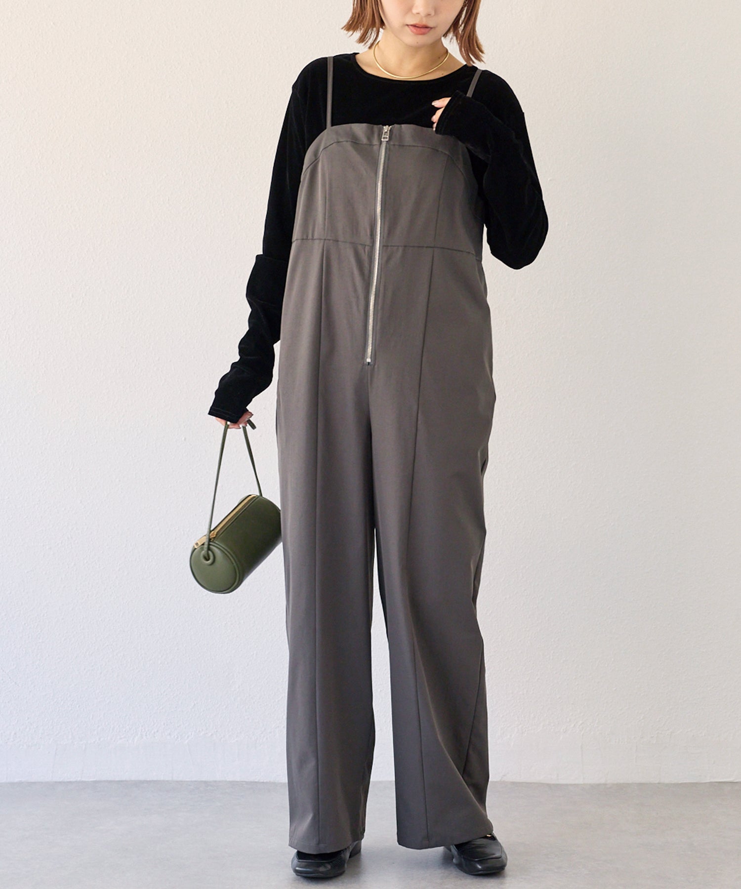 フロントファスナーサロペット