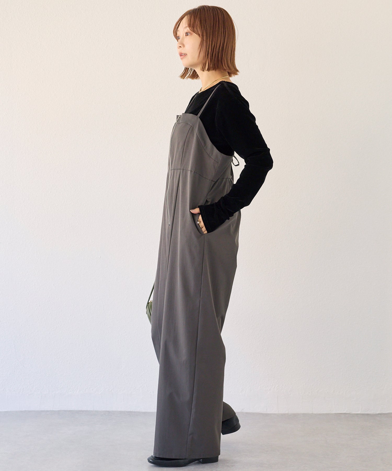 フロントファスナーサロペット