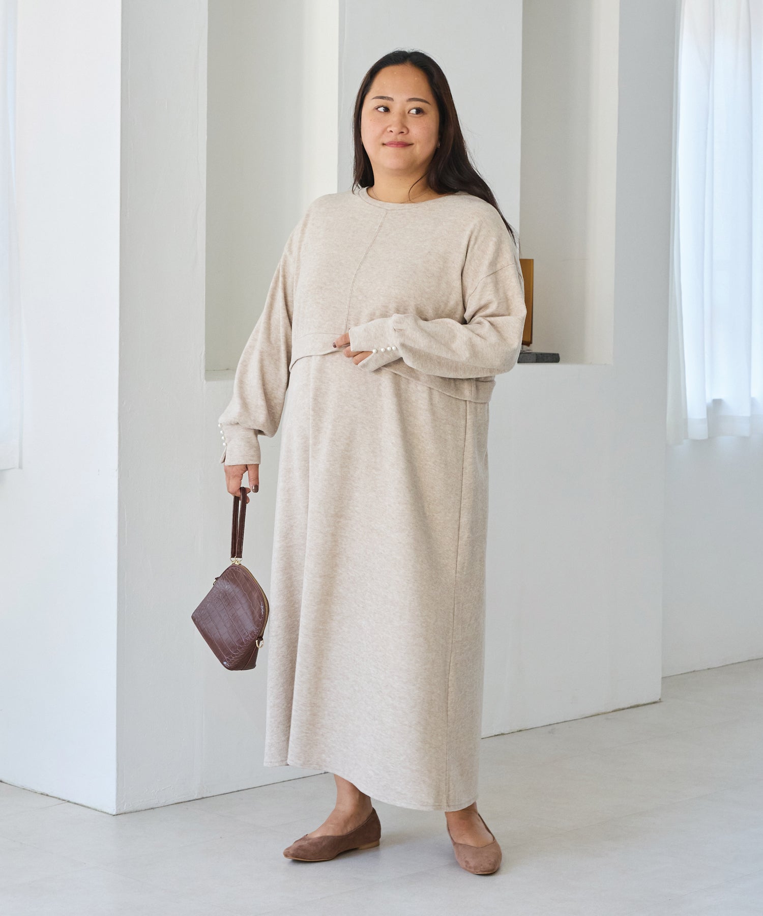 ベージュ　model:161cm 着用サイズ:3L