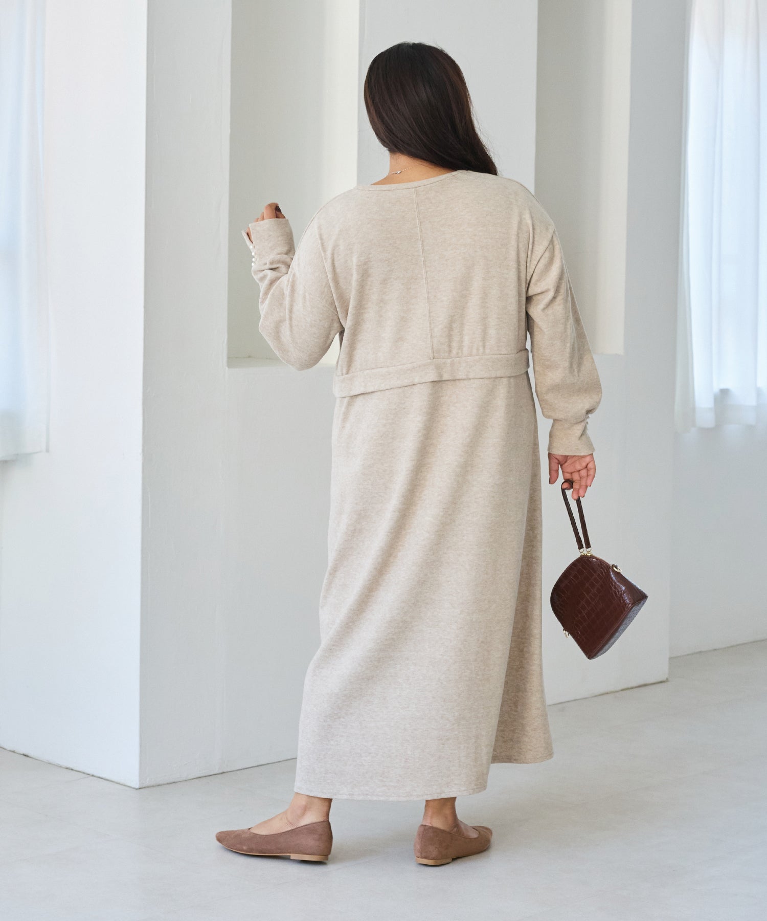 ベージュ　model:161cm 着用サイズ:3L