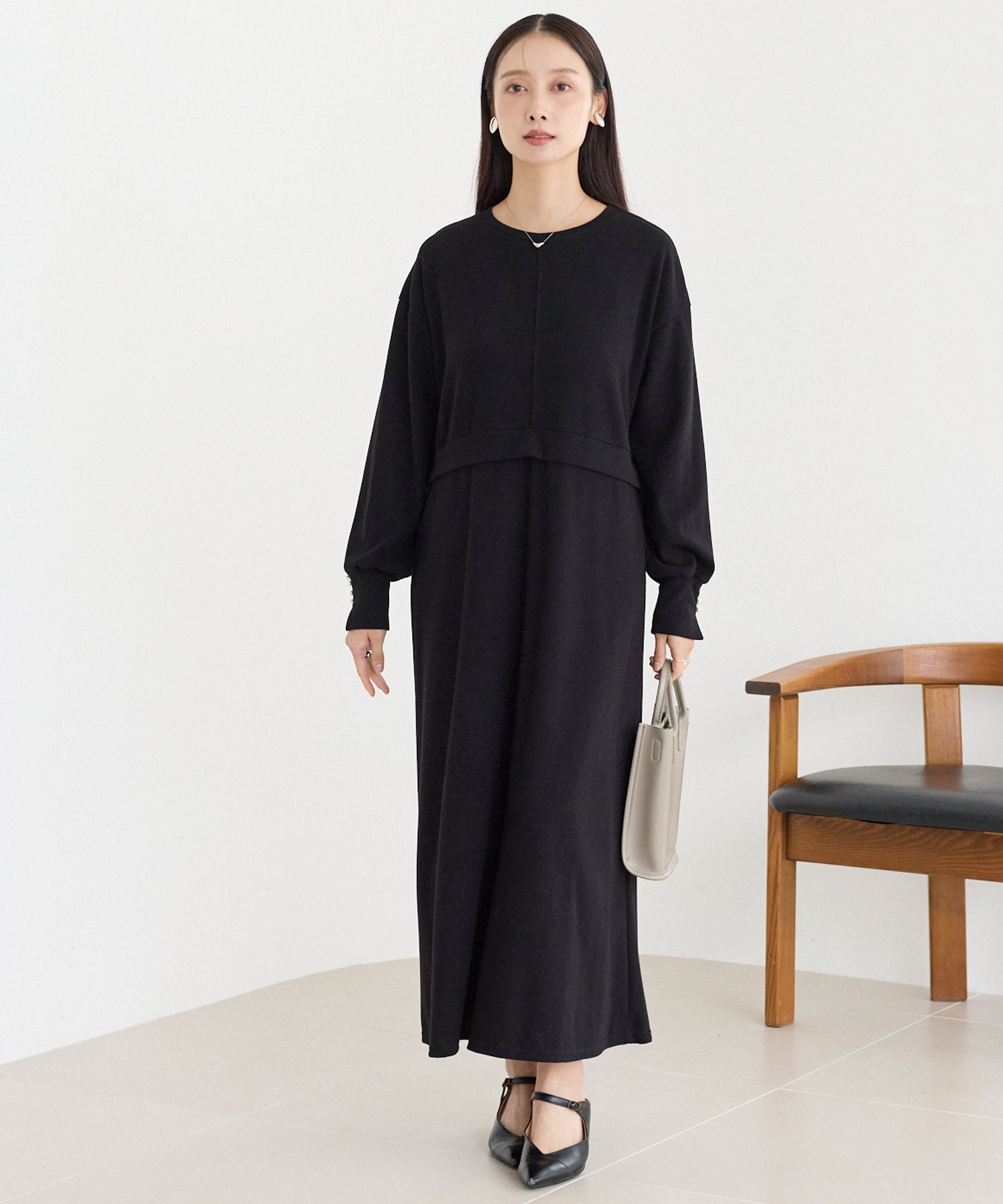 袖パールニットライクワンピース