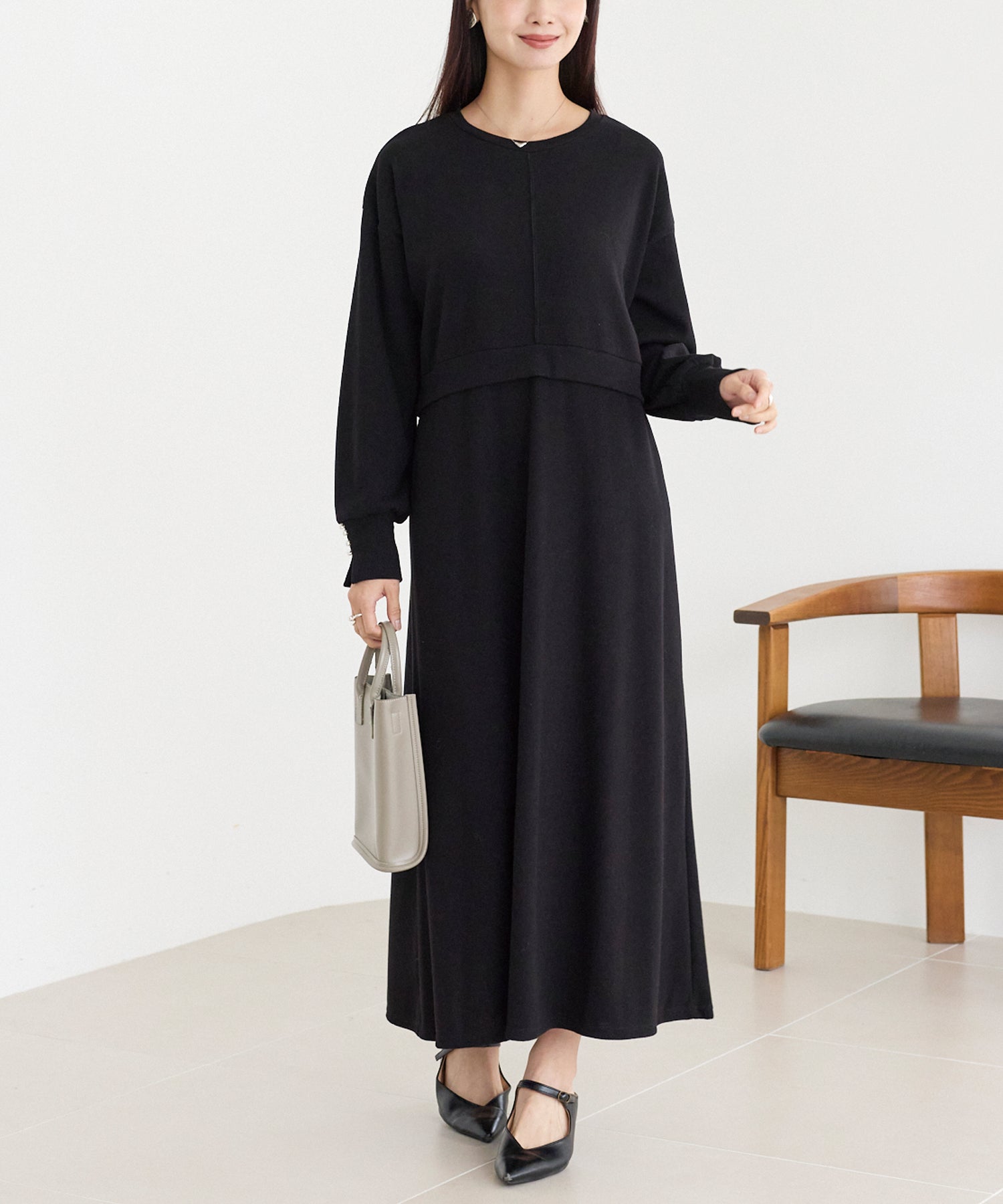 袖パールニットライクワンピース