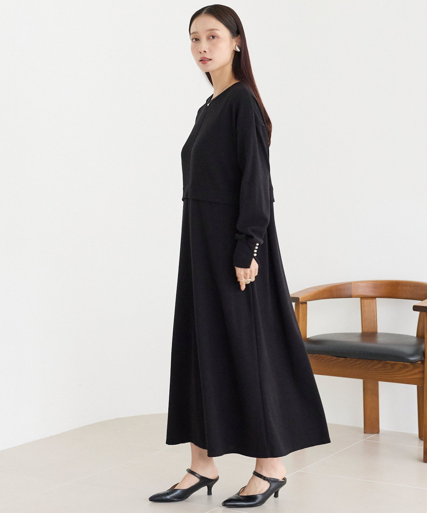 袖パールニットライクワンピース