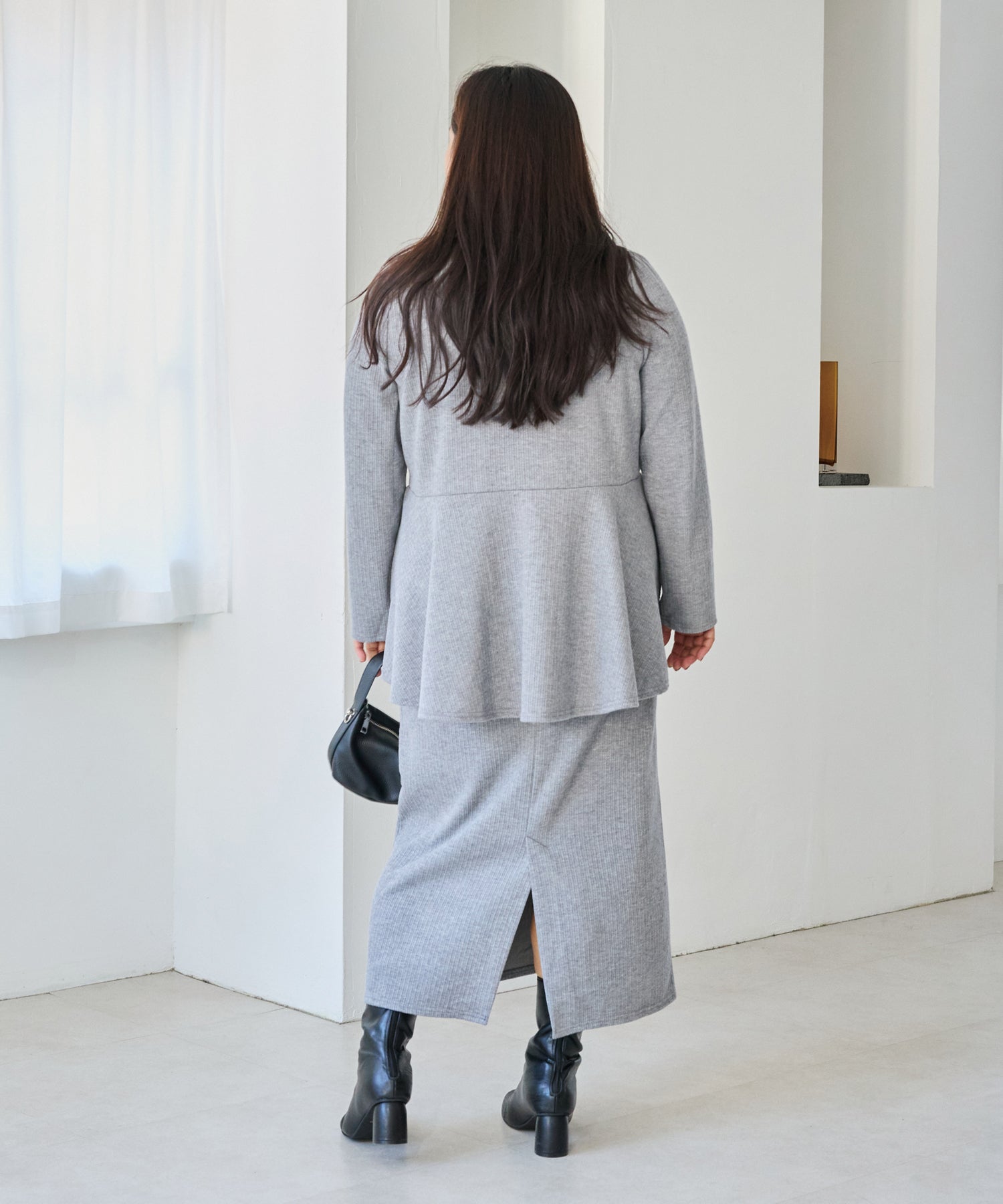 グレー　model:161cm 着用サイズ:3L