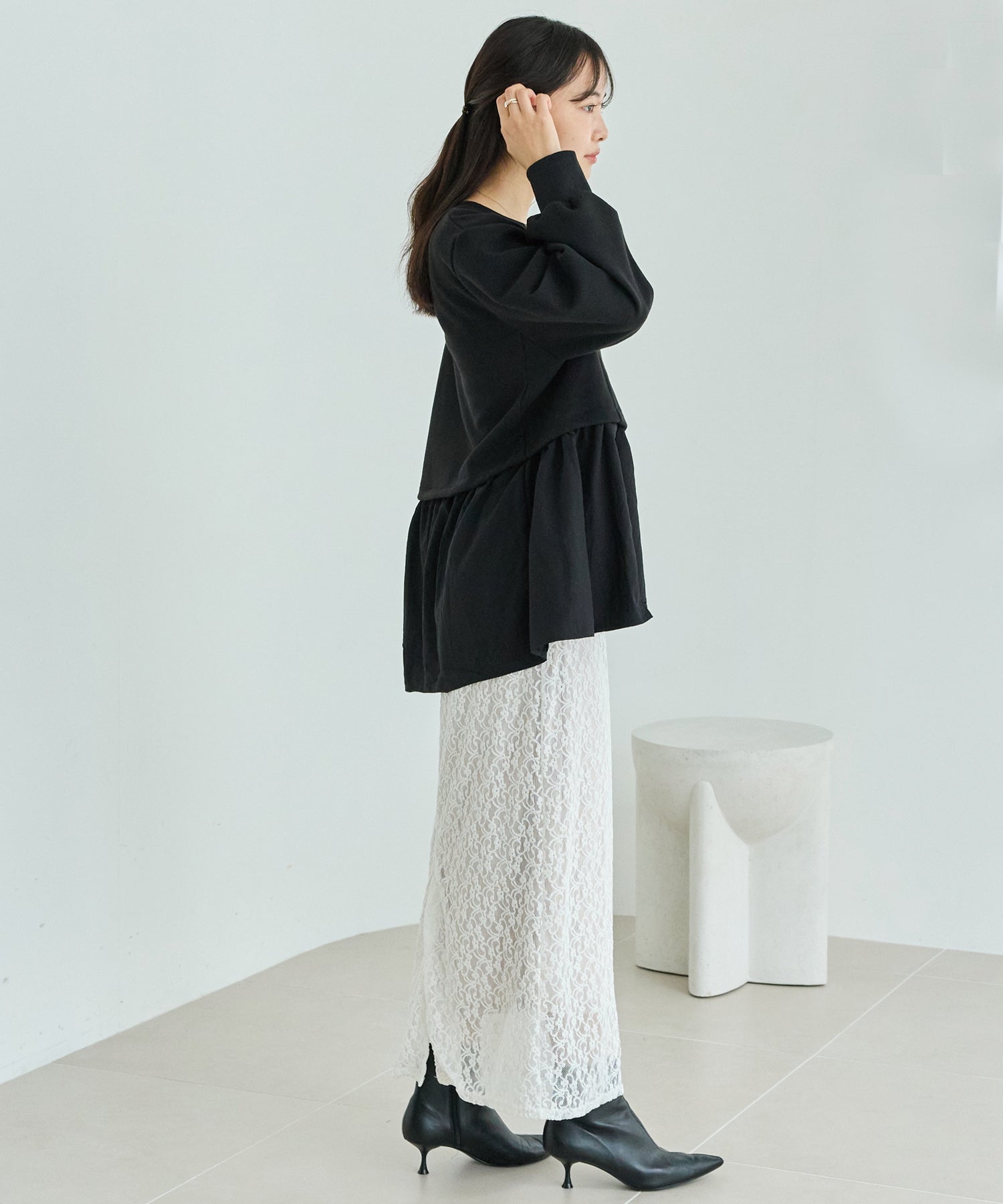 メルトンタッチ異素材ドッキングプルオーバー