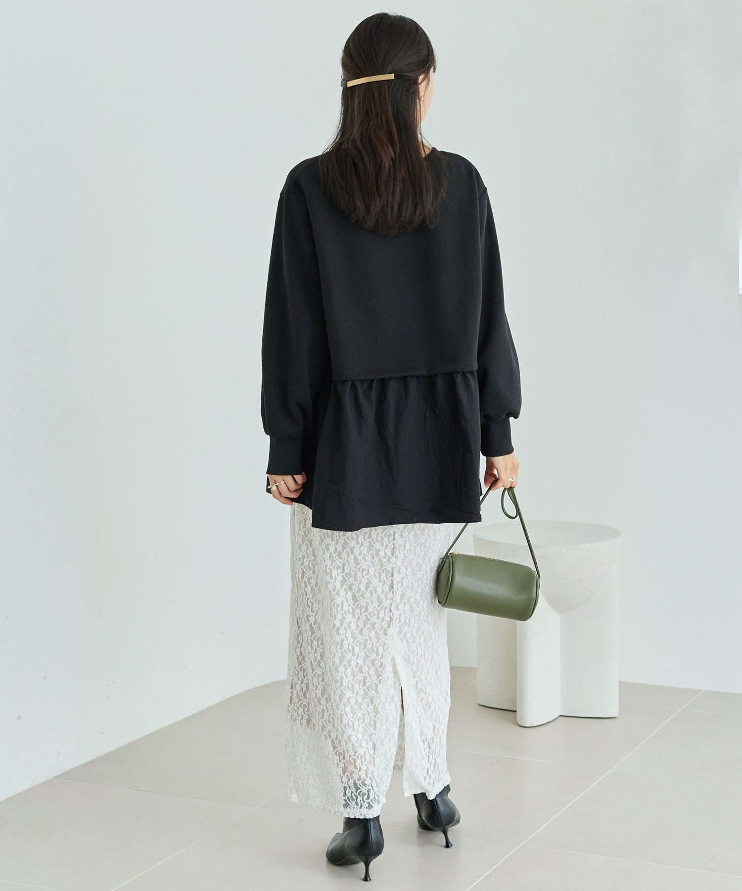 メルトンタッチ異素材ドッキングプルオーバー