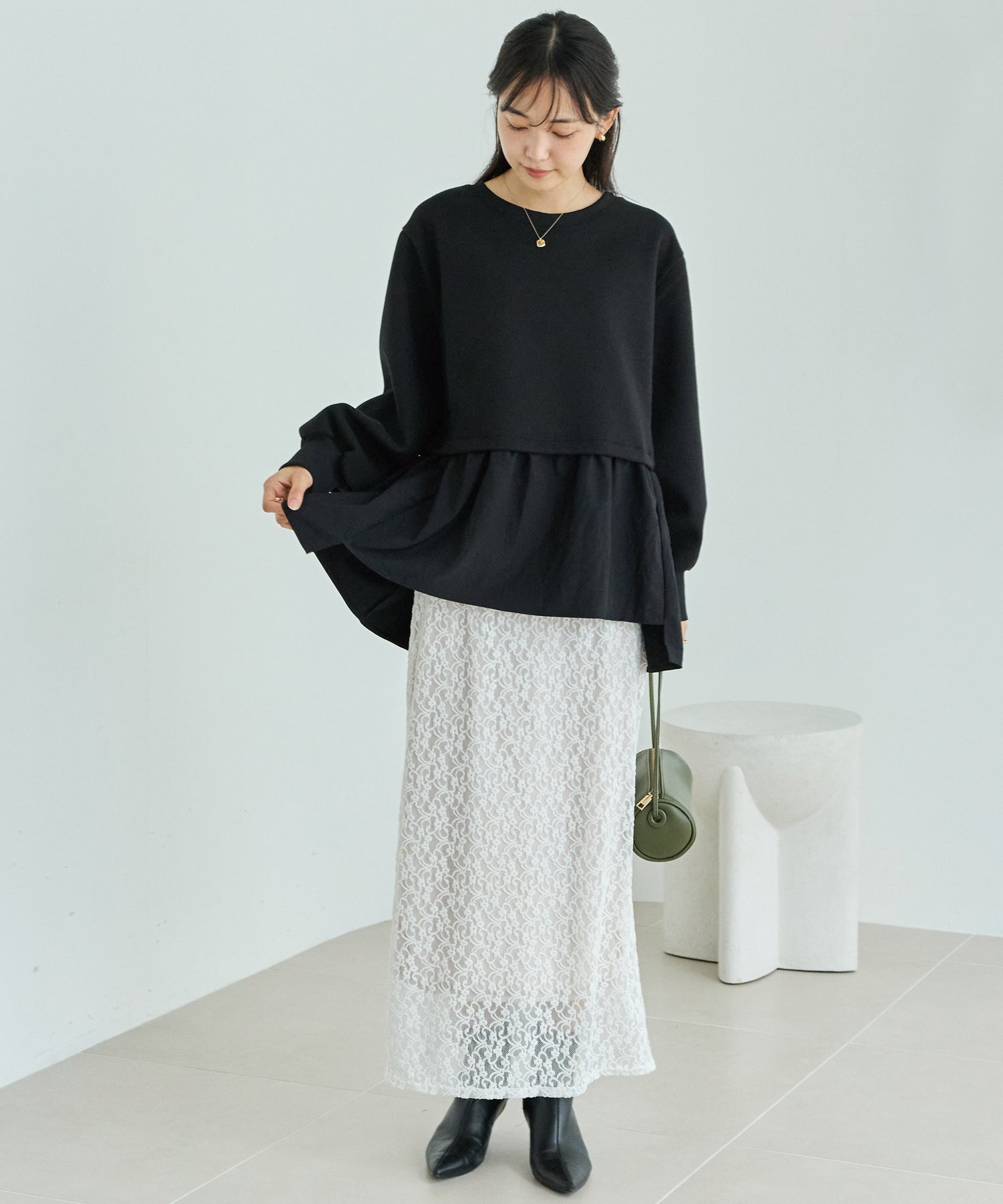 メルトンタッチ異素材ドッキングプルオーバー