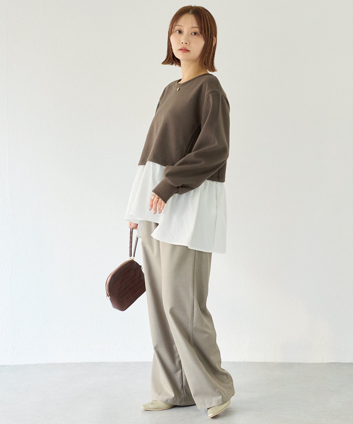 メルトンタッチ異素材ドッキングプルオーバー