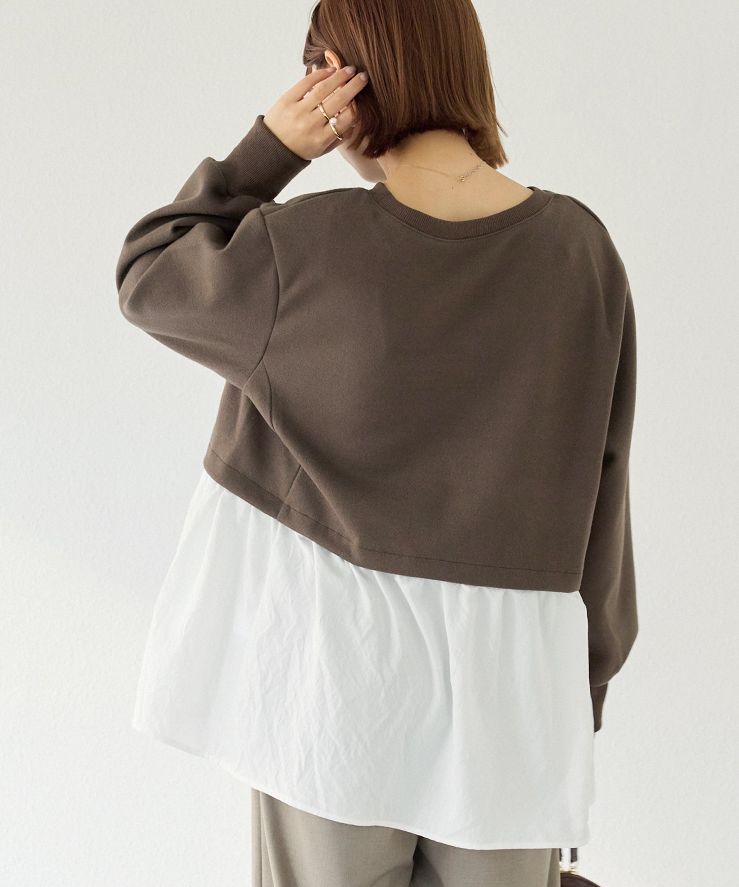 メルトンタッチ異素材ドッキングプルオーバー