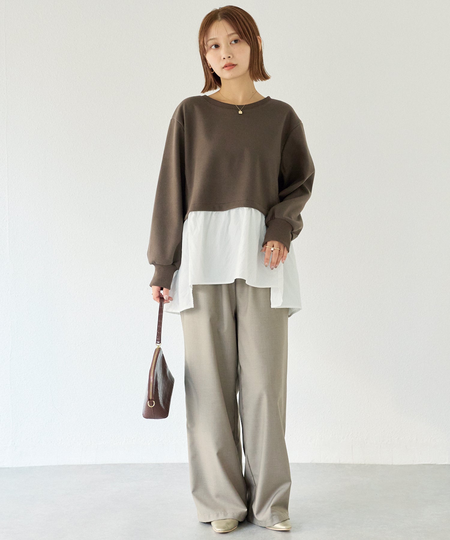 メルトンタッチ異素材ドッキングプルオーバー