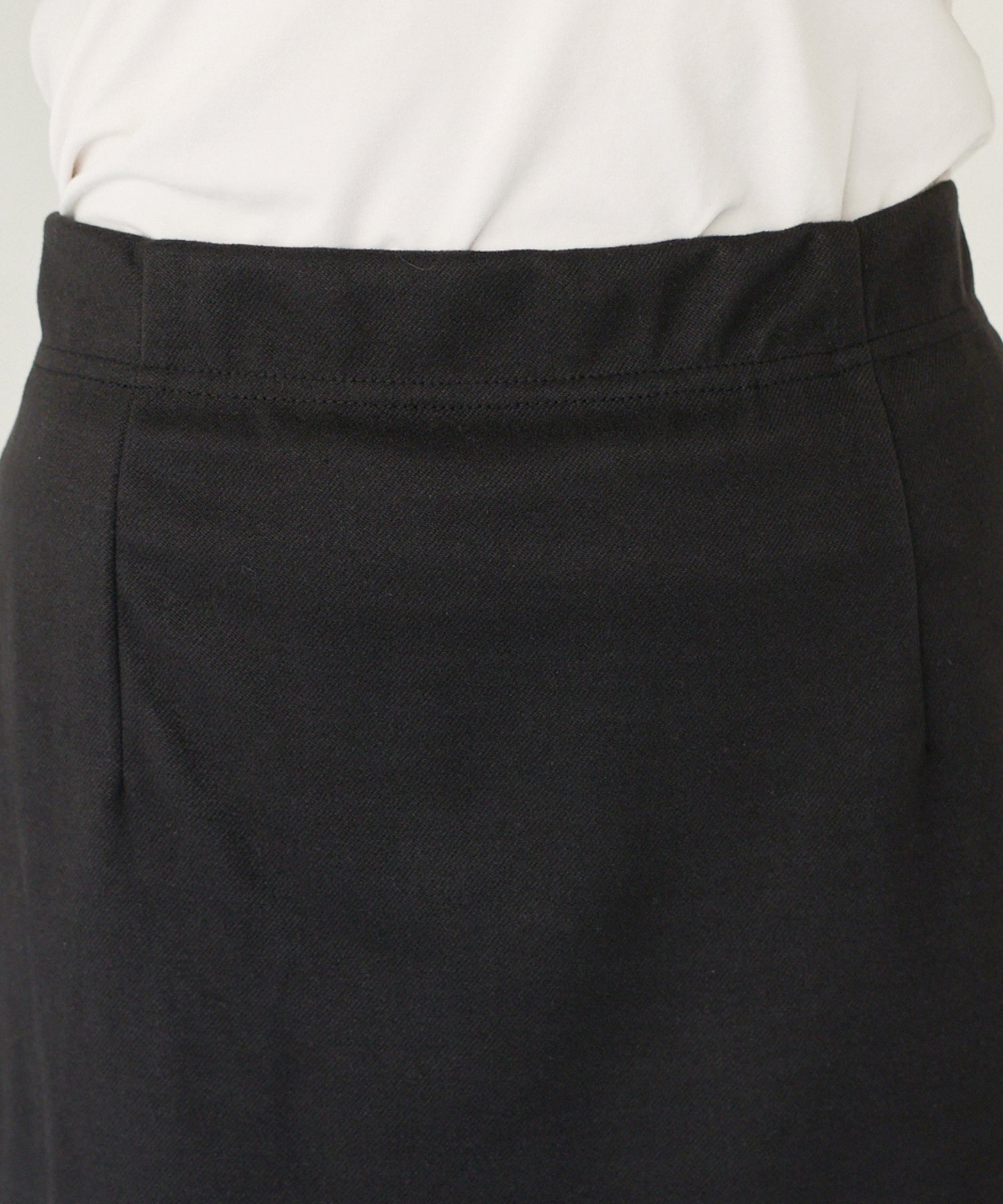 フロントウエスト