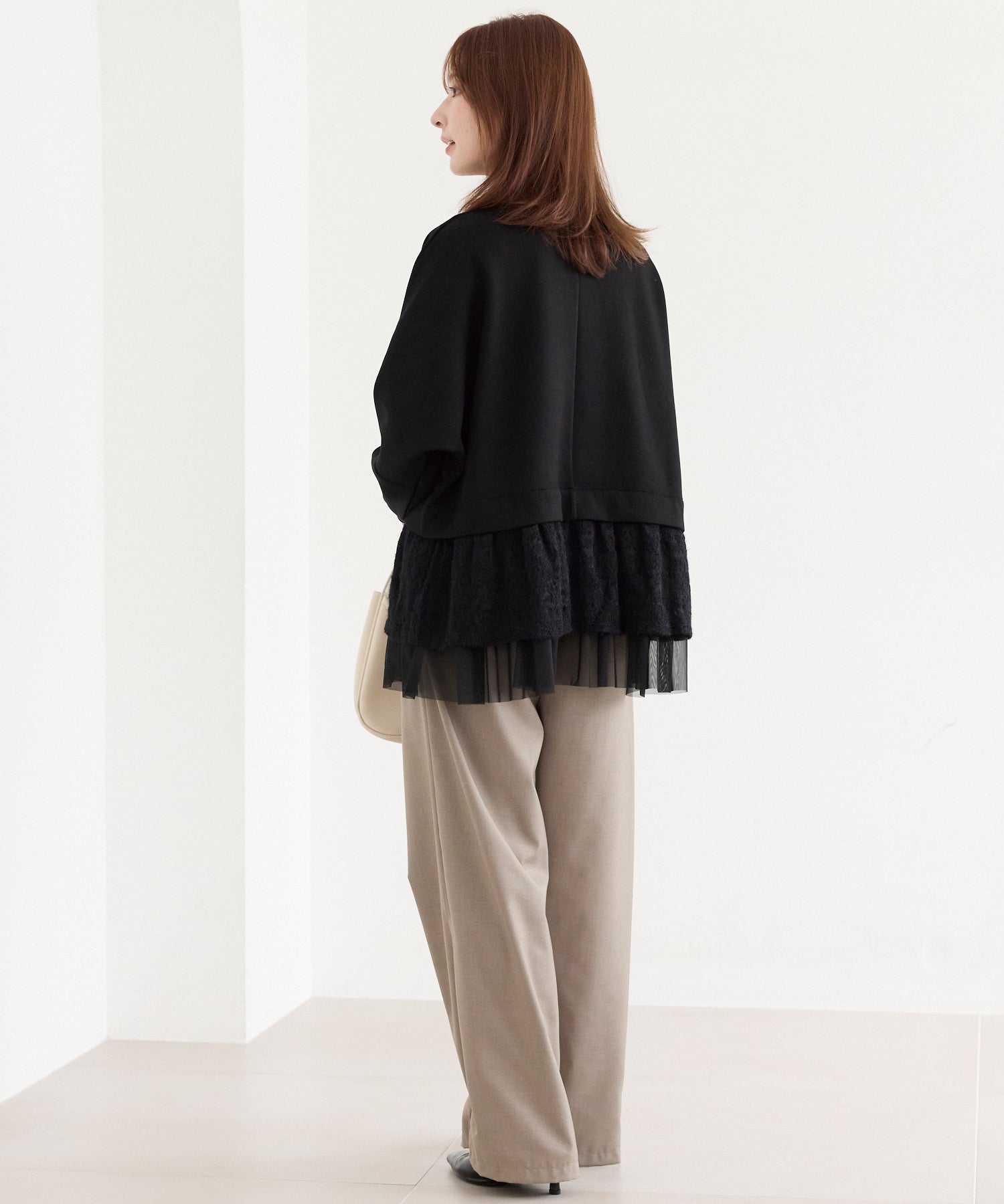 レース切替ポンチプルオーバー