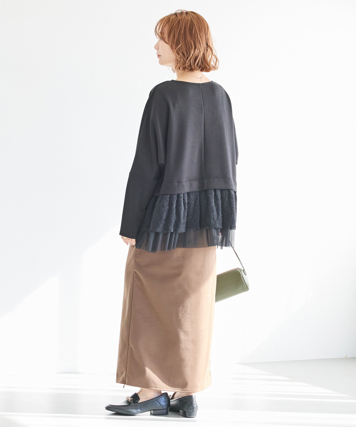 レース切替ポンチプルオーバー