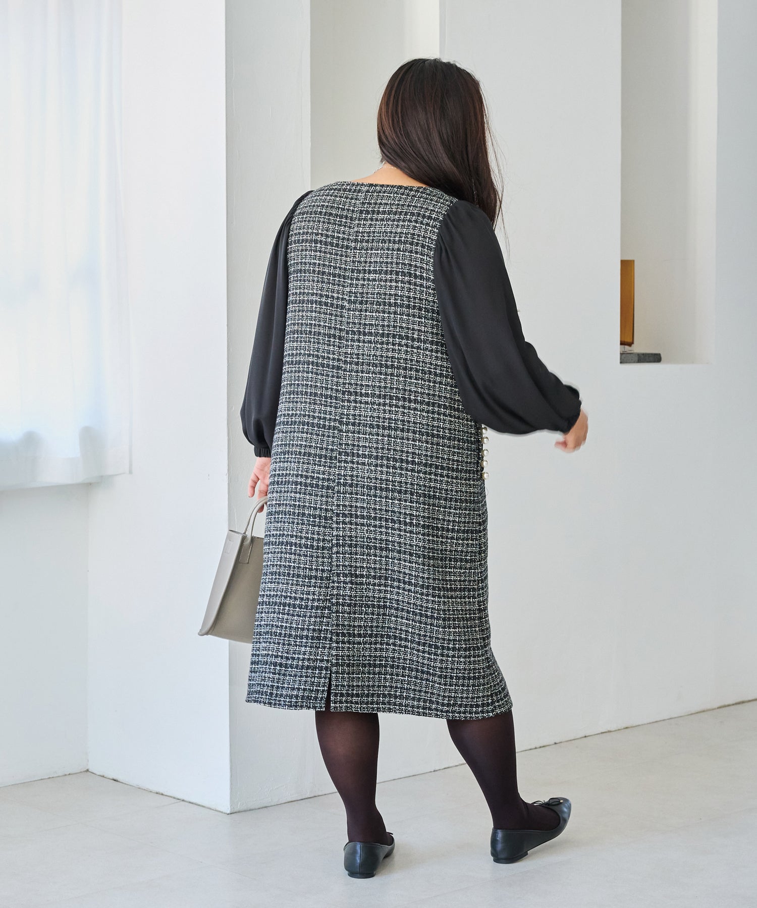 チャコールグレー　model:161cm 着用サイズ:3L