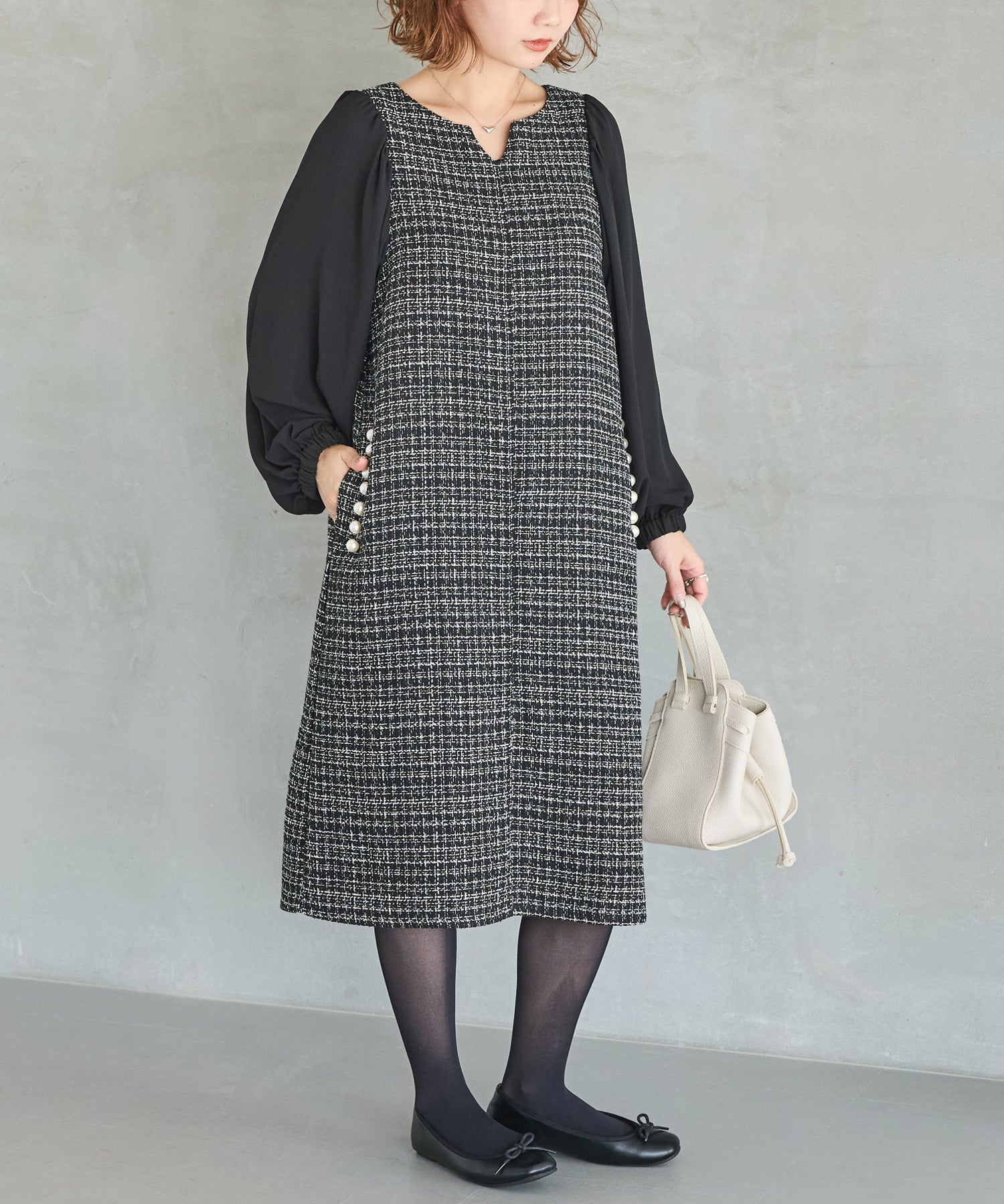 パールボタンツイードワンピース