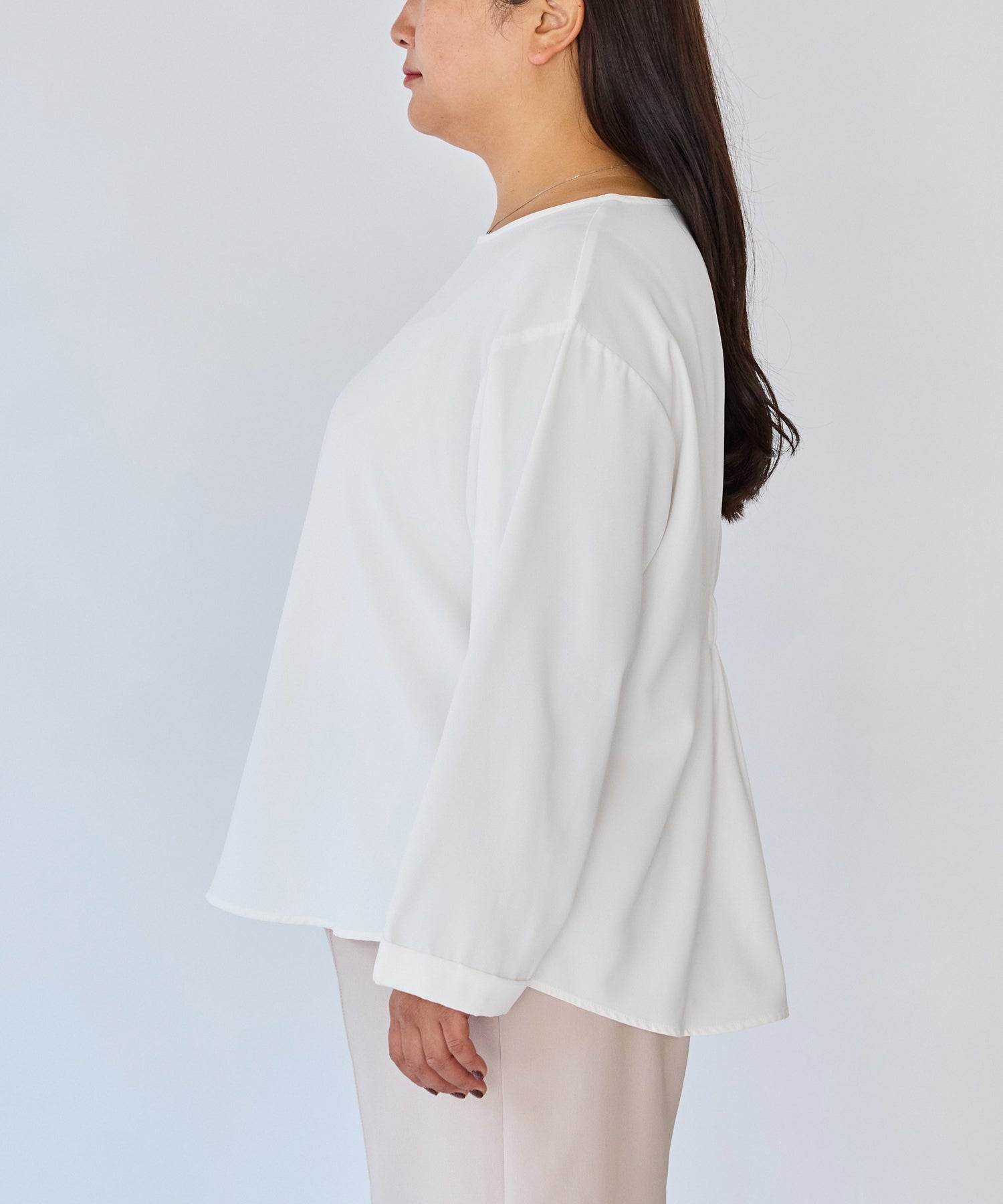 サイド　model:161cm 着用サイズ:3L