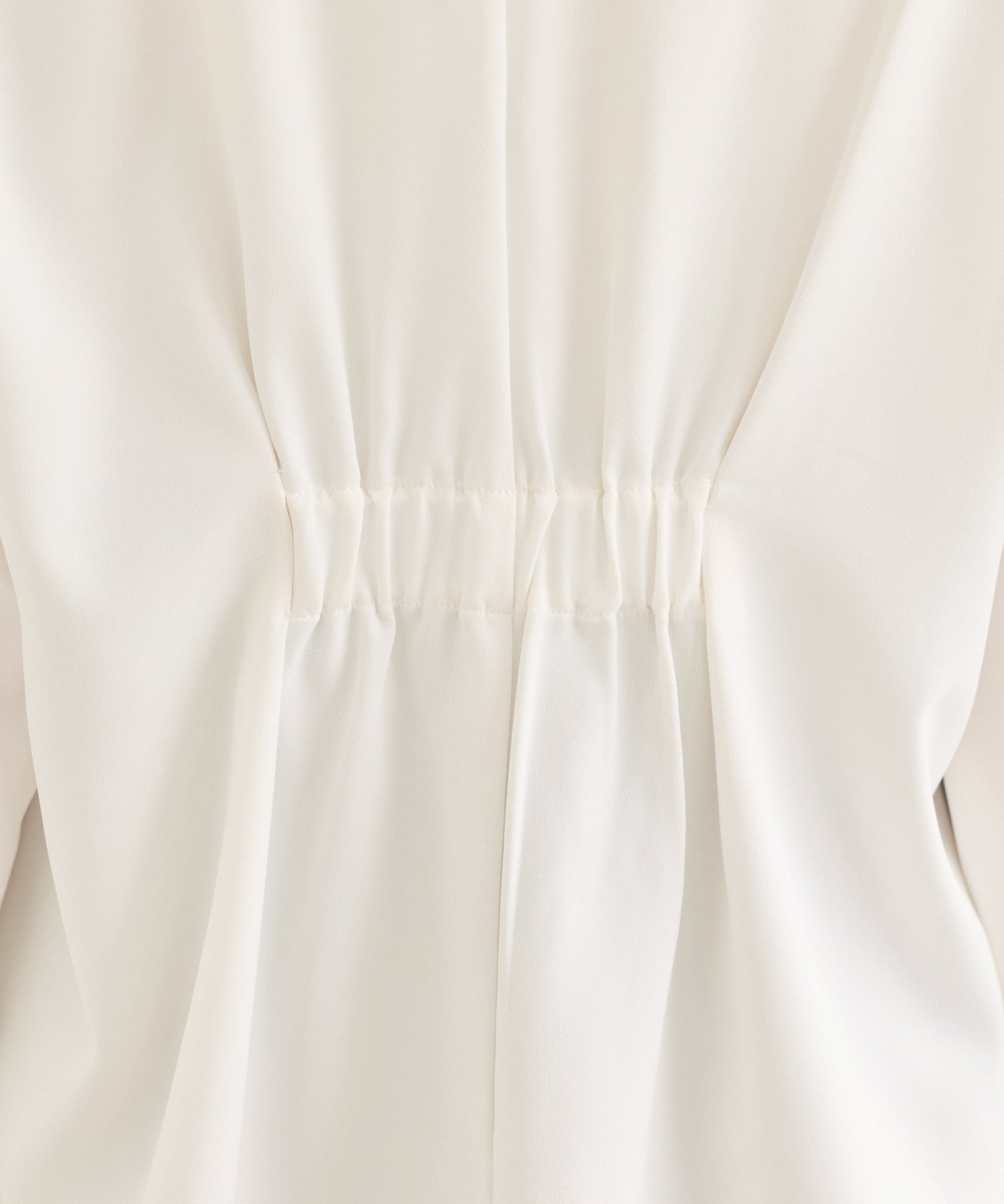 バックギャザー