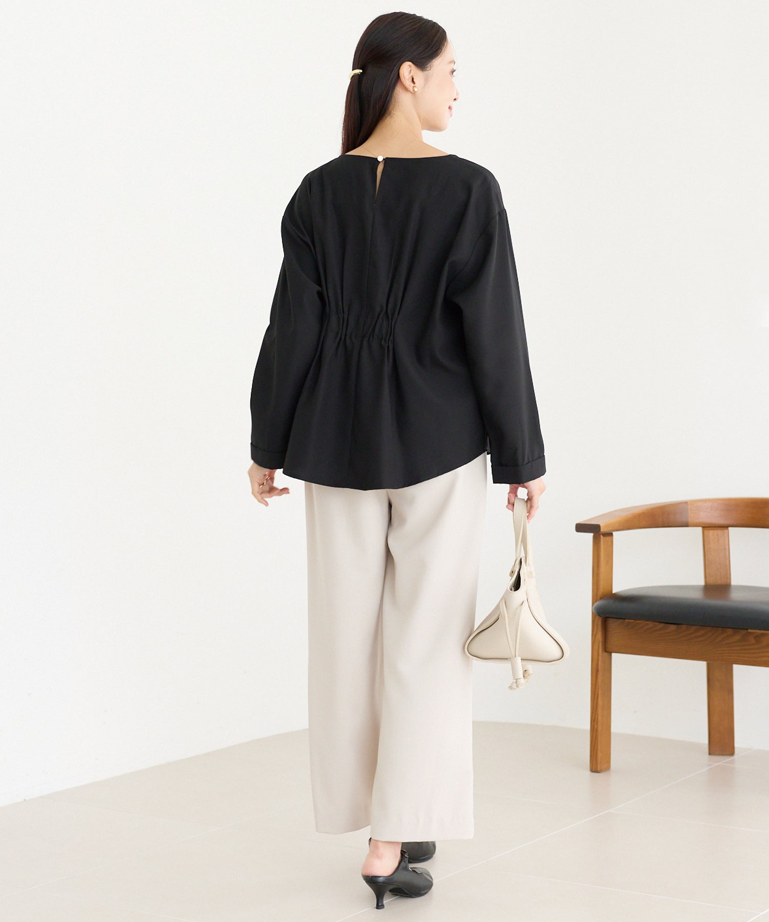 バックギャザーブラウス