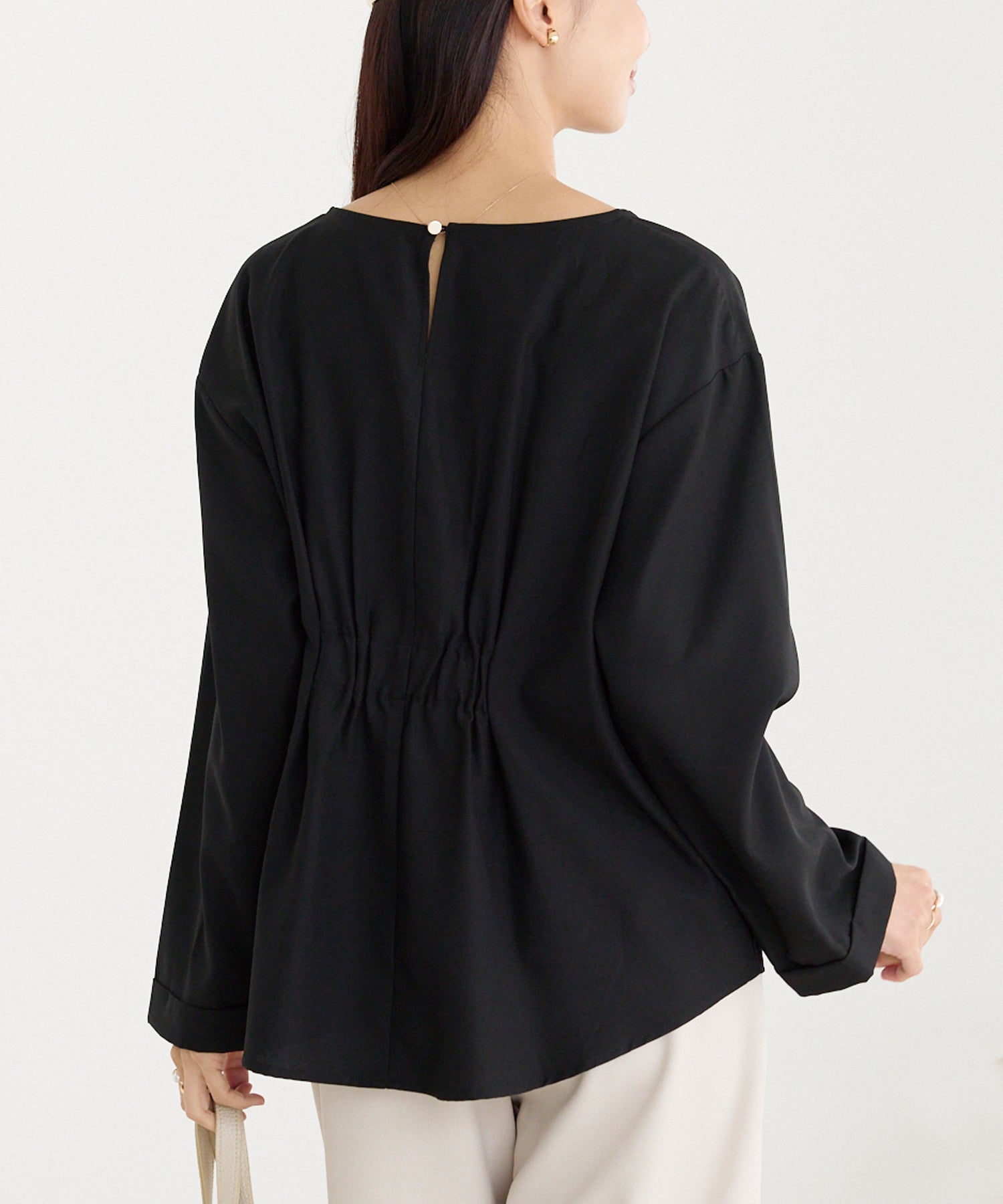 バックギャザーブラウス