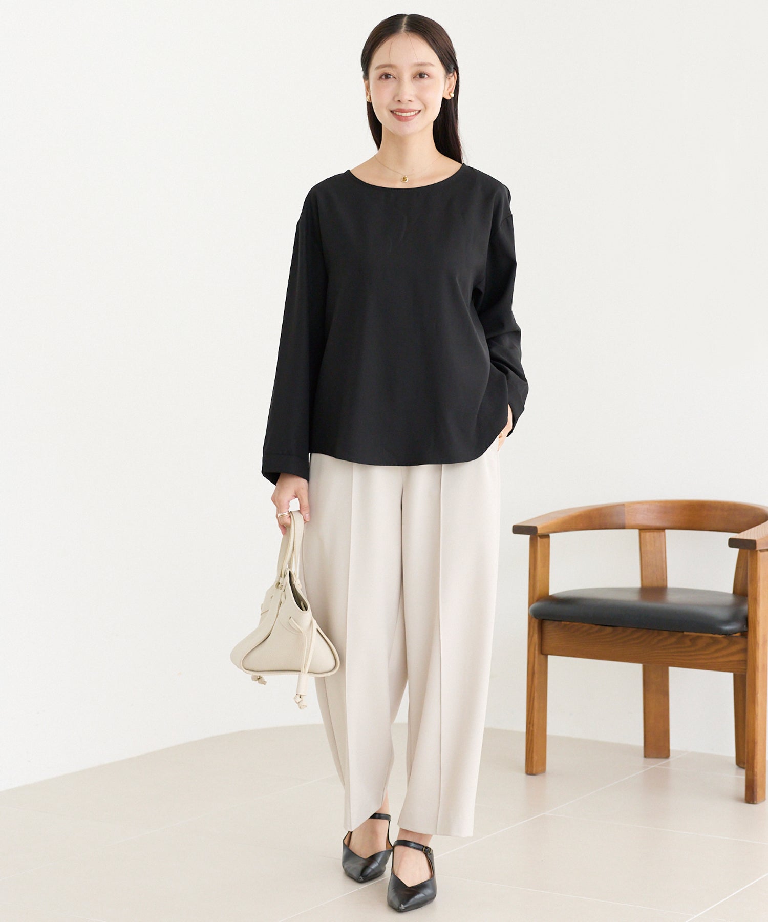 バックギャザーブラウス