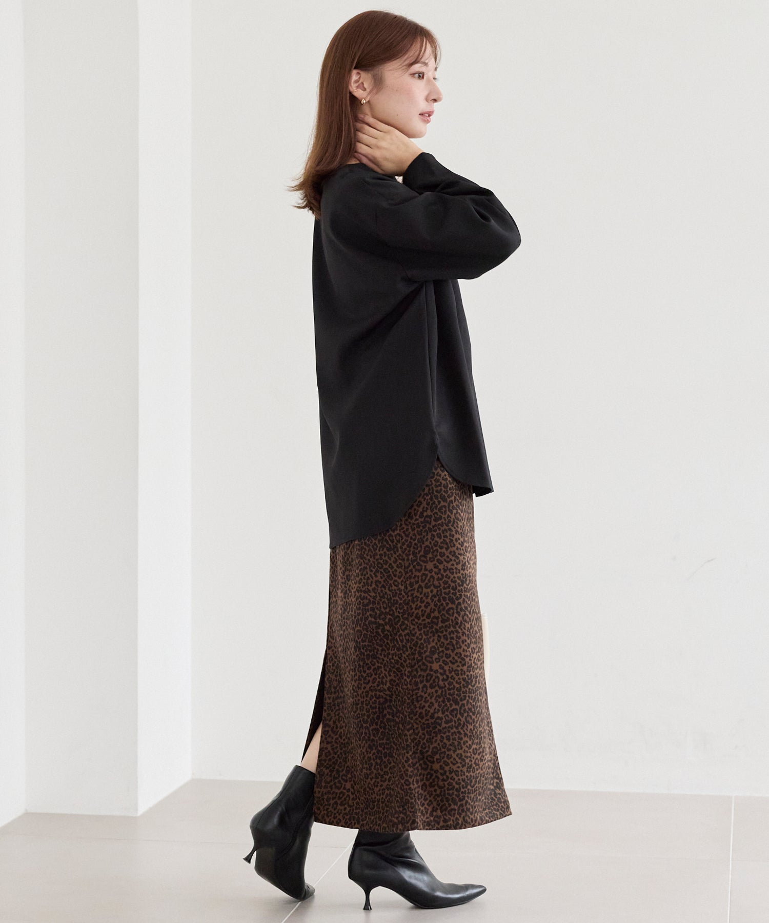 タックスリーブブラウス