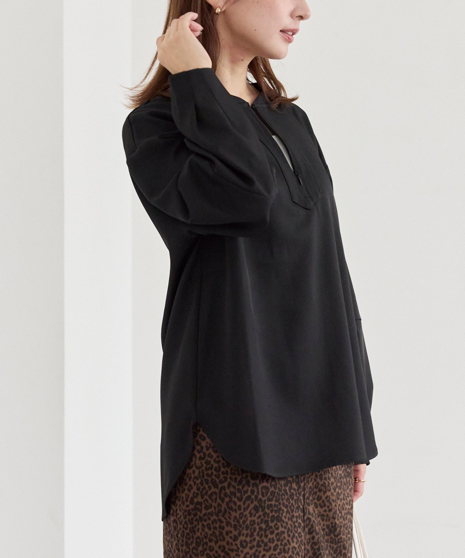 タックスリーブブラウス