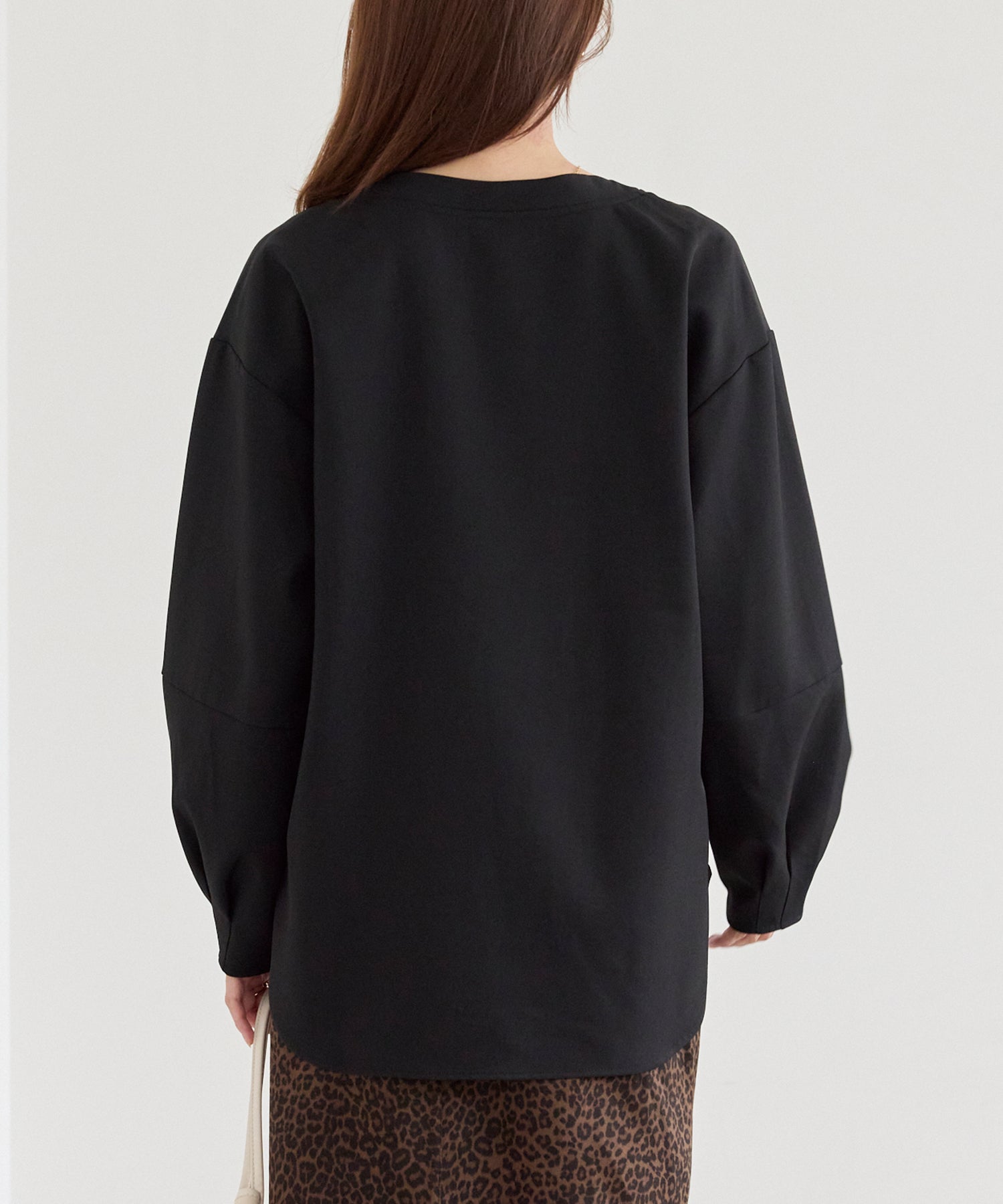 タックスリーブブラウス