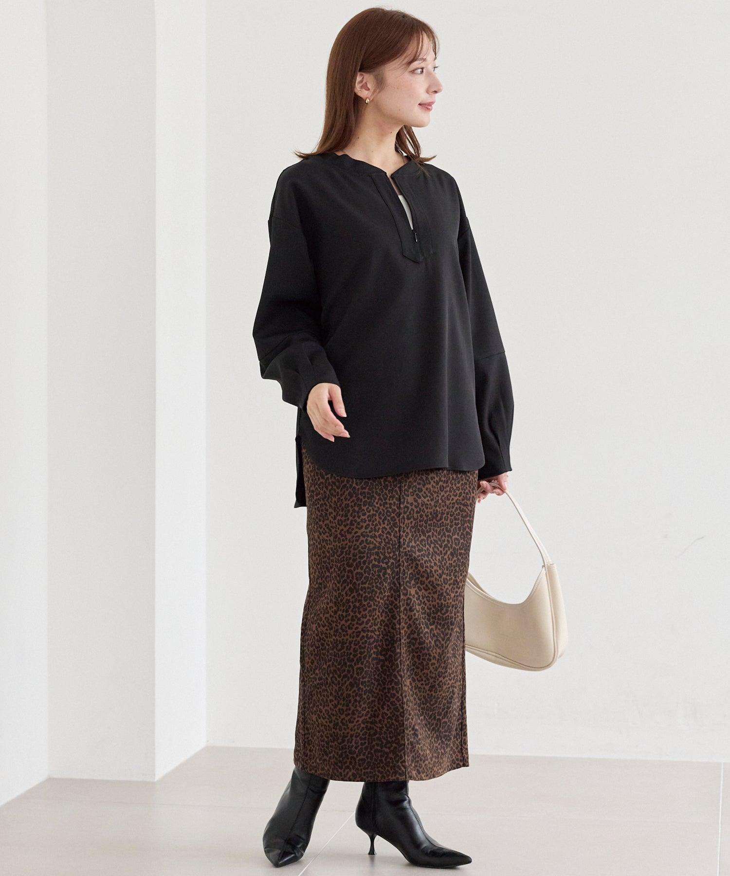 タックスリーブブラウス