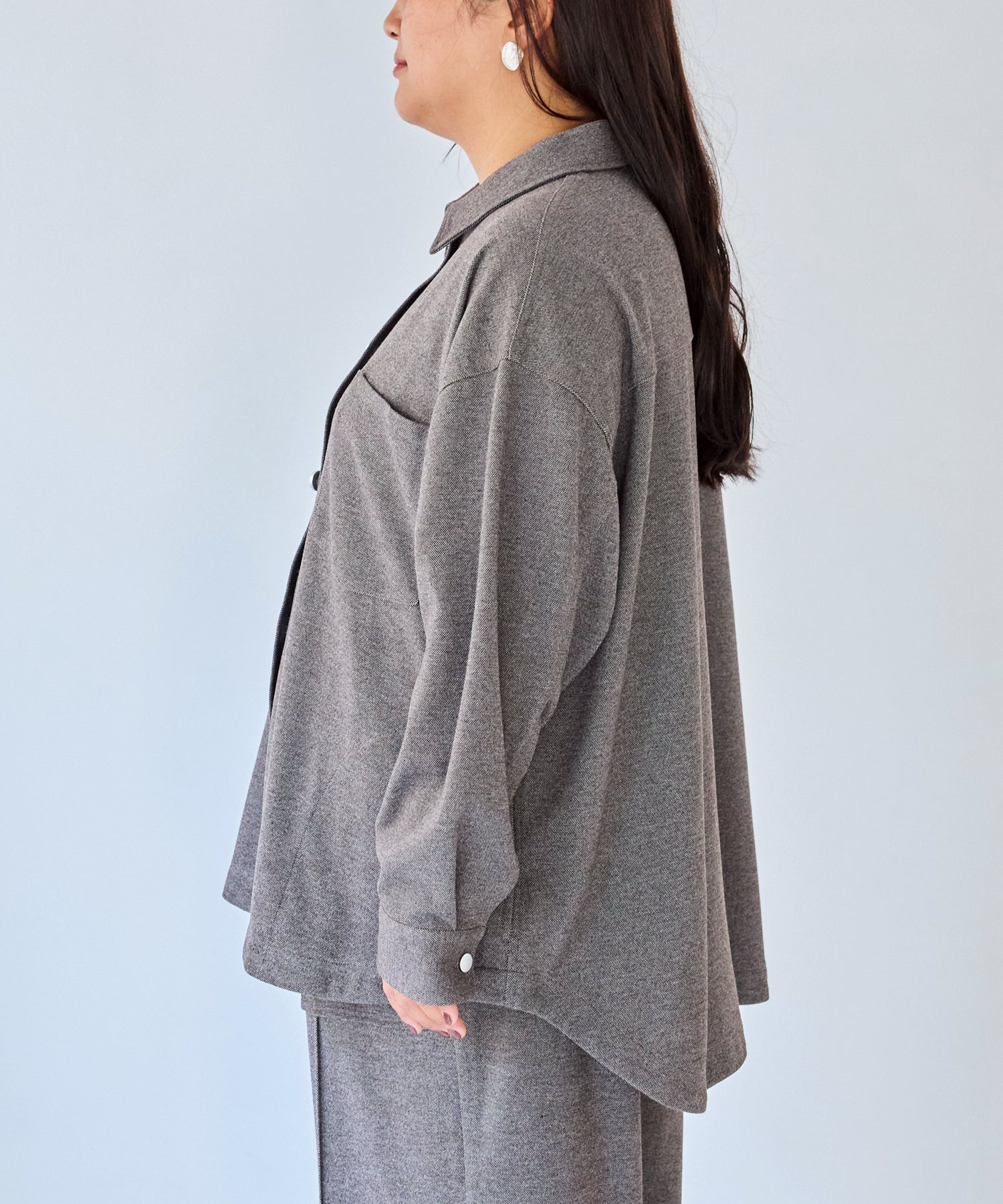 サイド　model:161cm 着用サイズ:3L