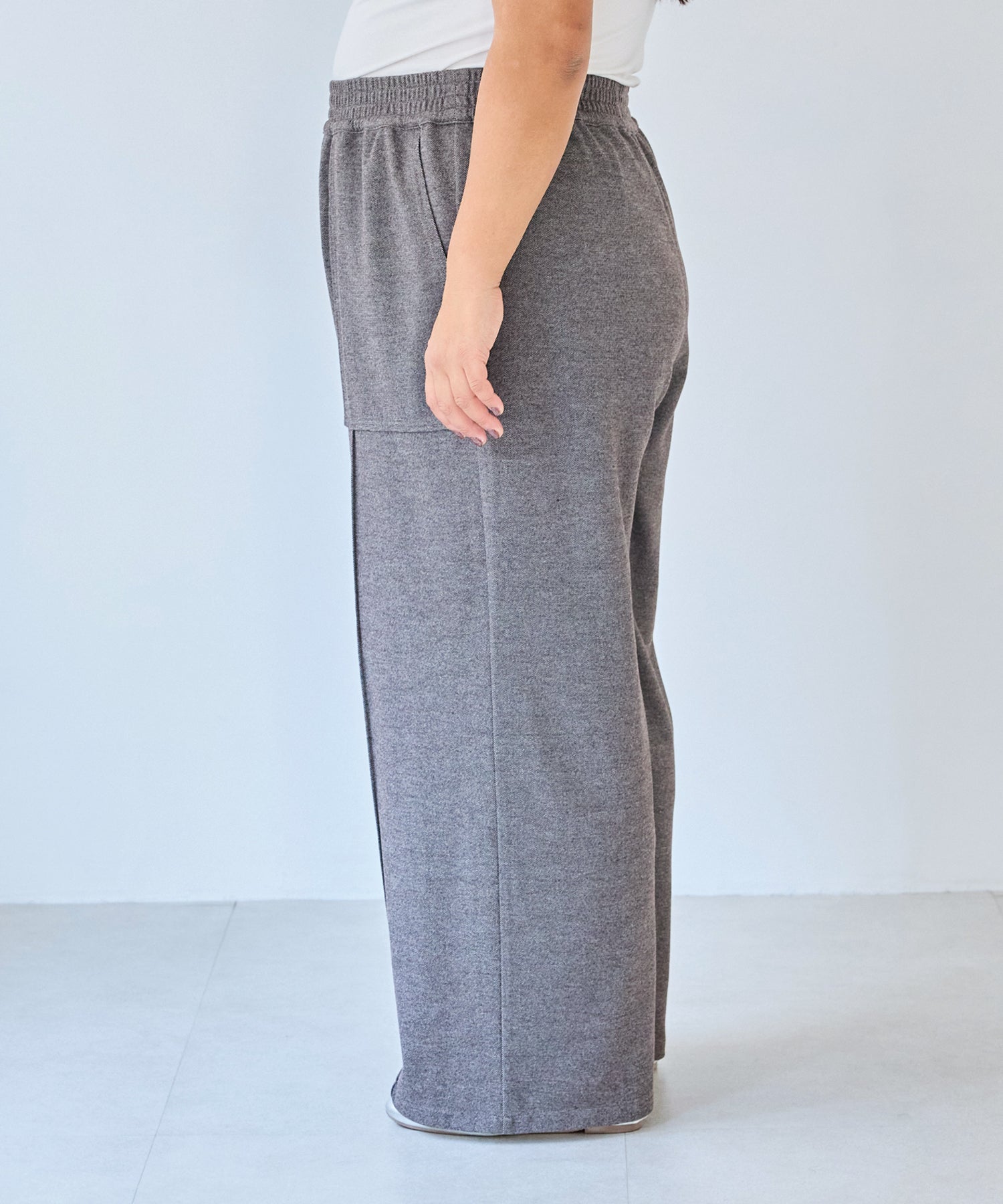 サイド　model:161cm 着用サイズ:3L