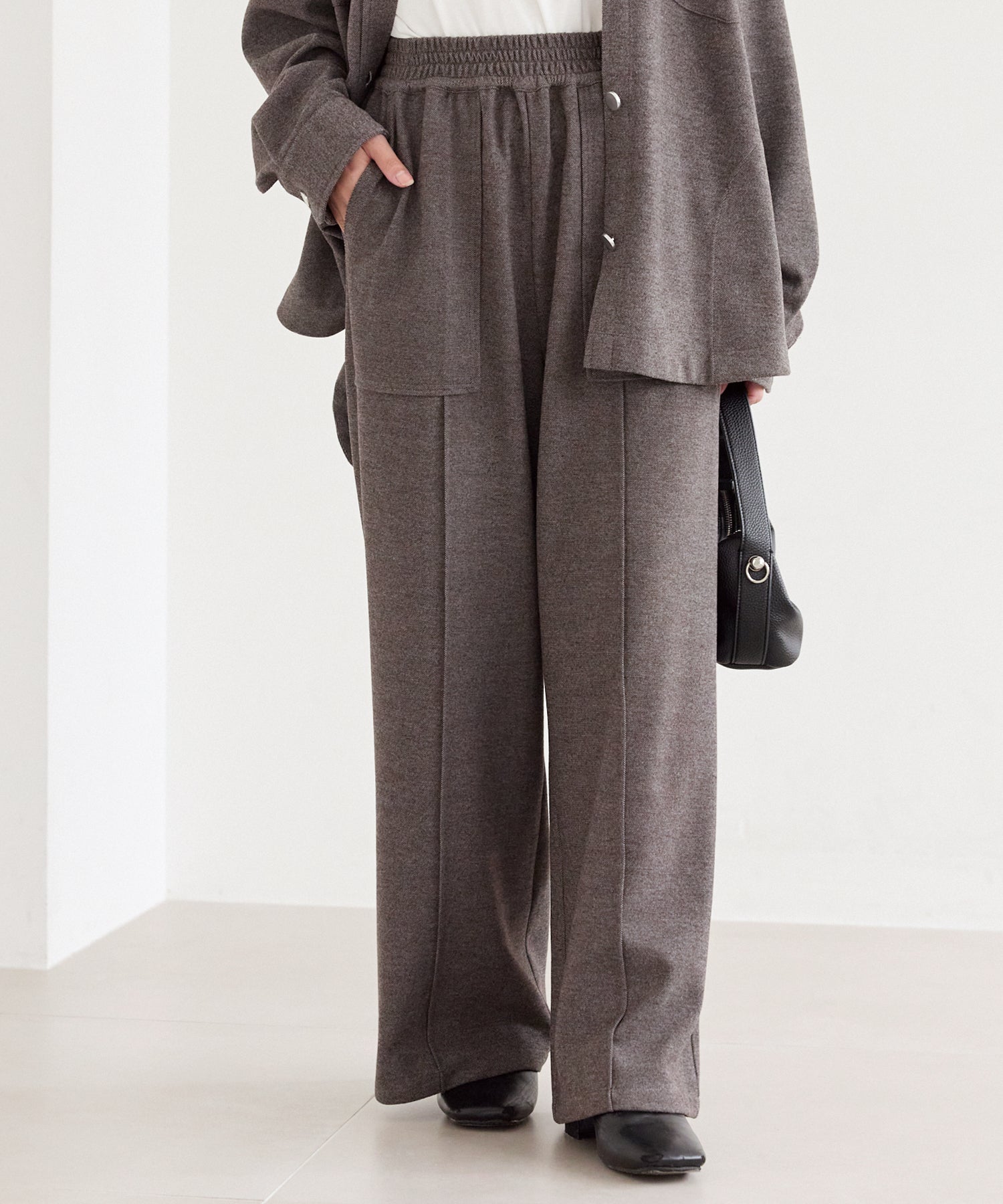 起毛カットソーイージーパンツ