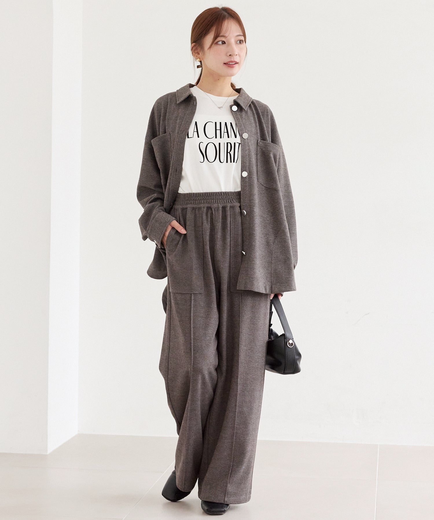 起毛カットソーイージーパンツ