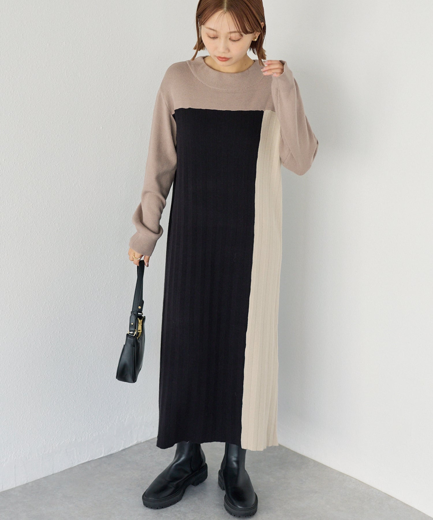 ベージュ　model:156cm 着用サイズ:F