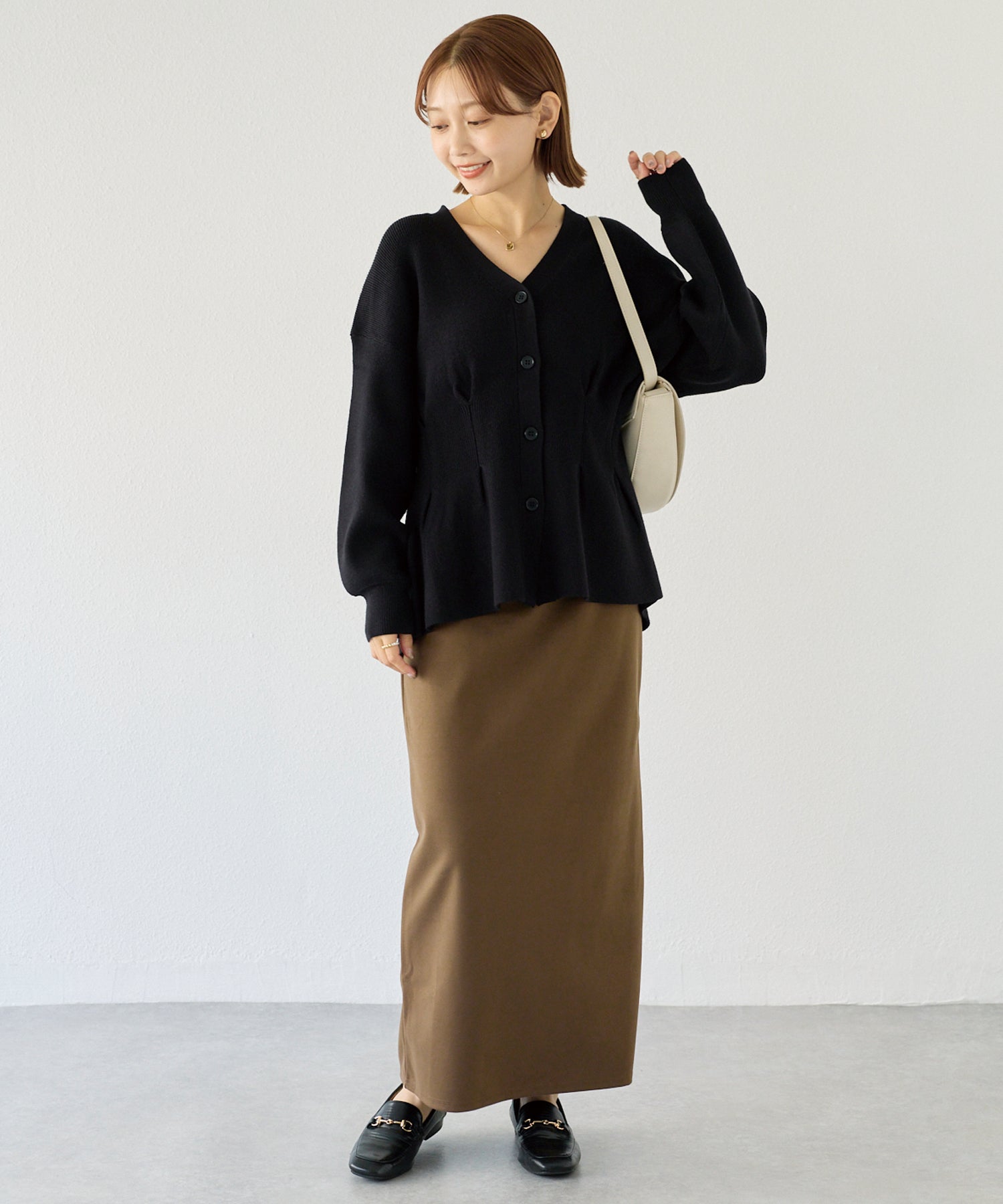 【洗える】ウエストタックニットカーデ