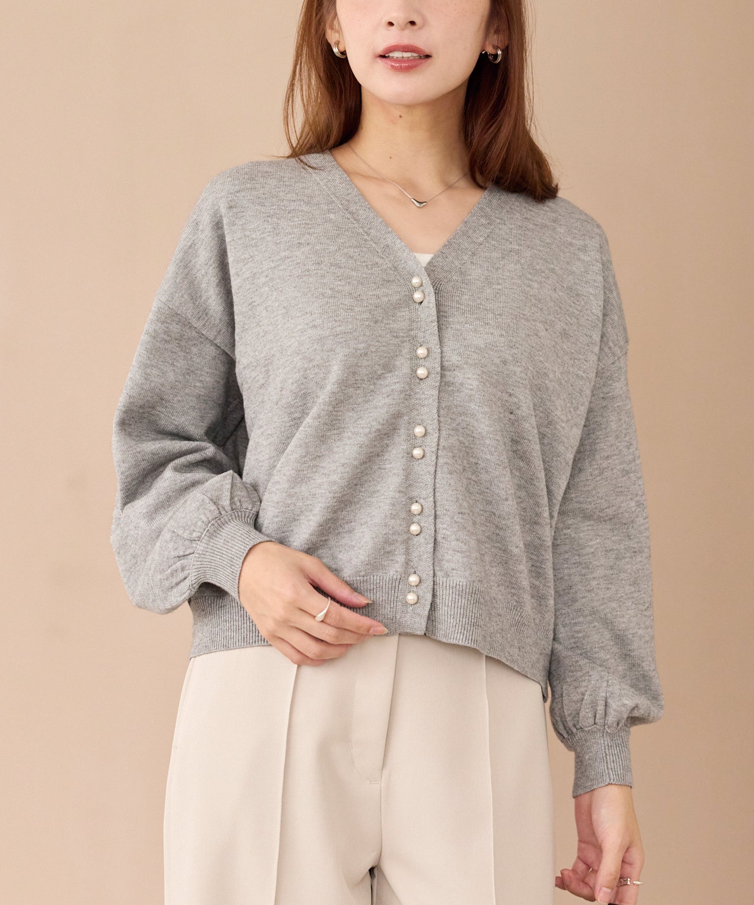 グレー　model:156cm 着用サイズ:F