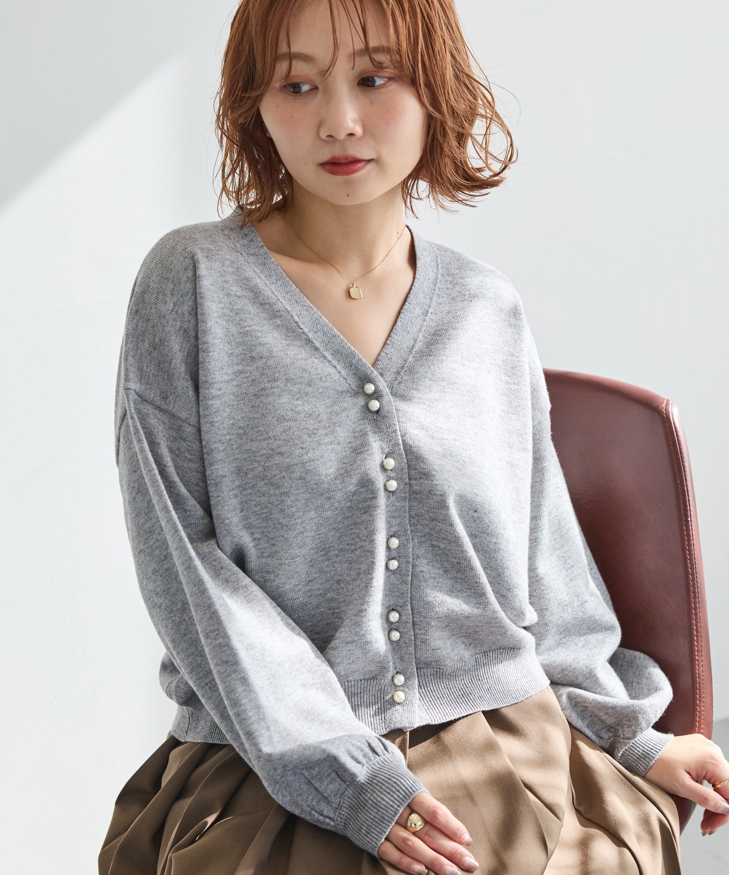 【洗える】ダブルパールニットカーデ