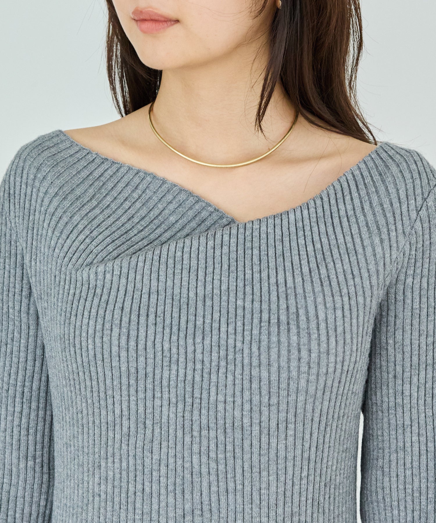 ドレープネック