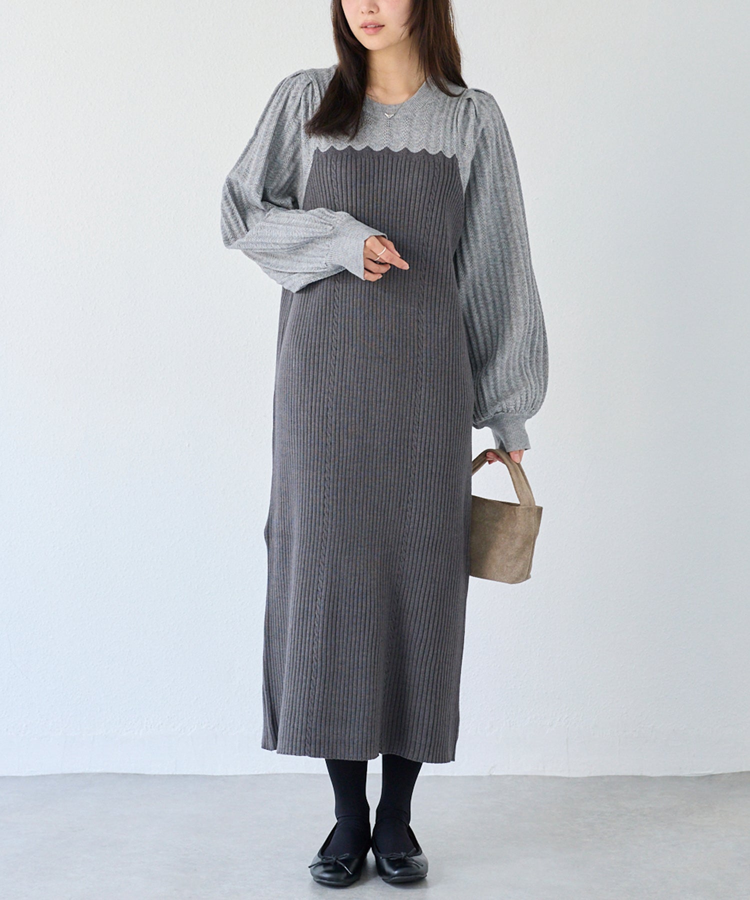 グレー　model:160cm 着用サイズ:F