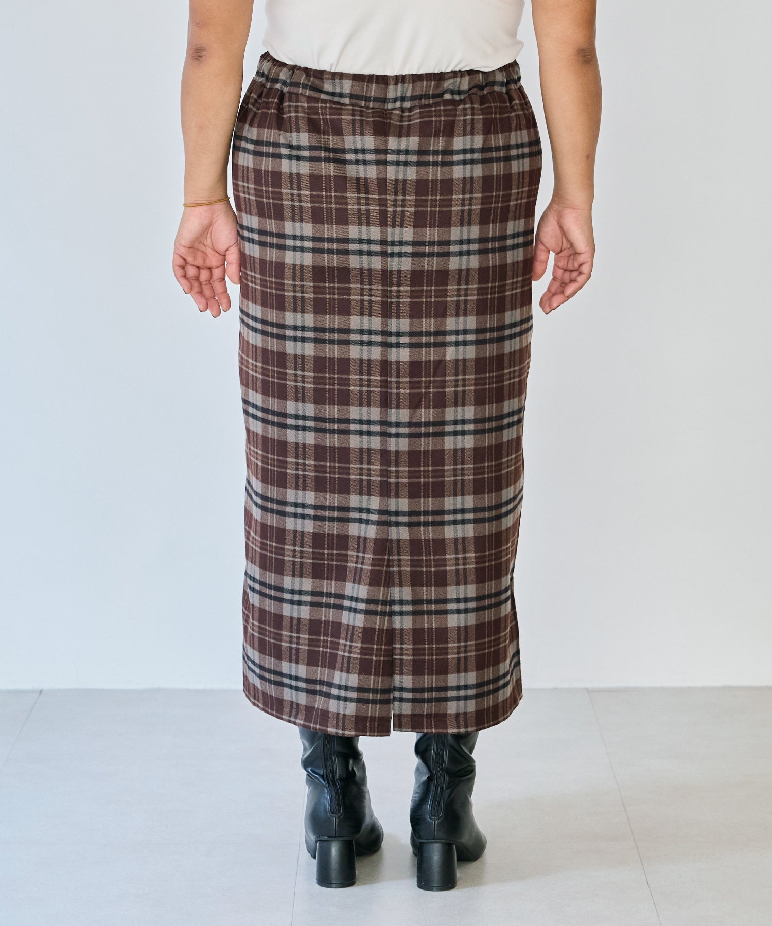 バック　model:161cm 着用サイズ:3L