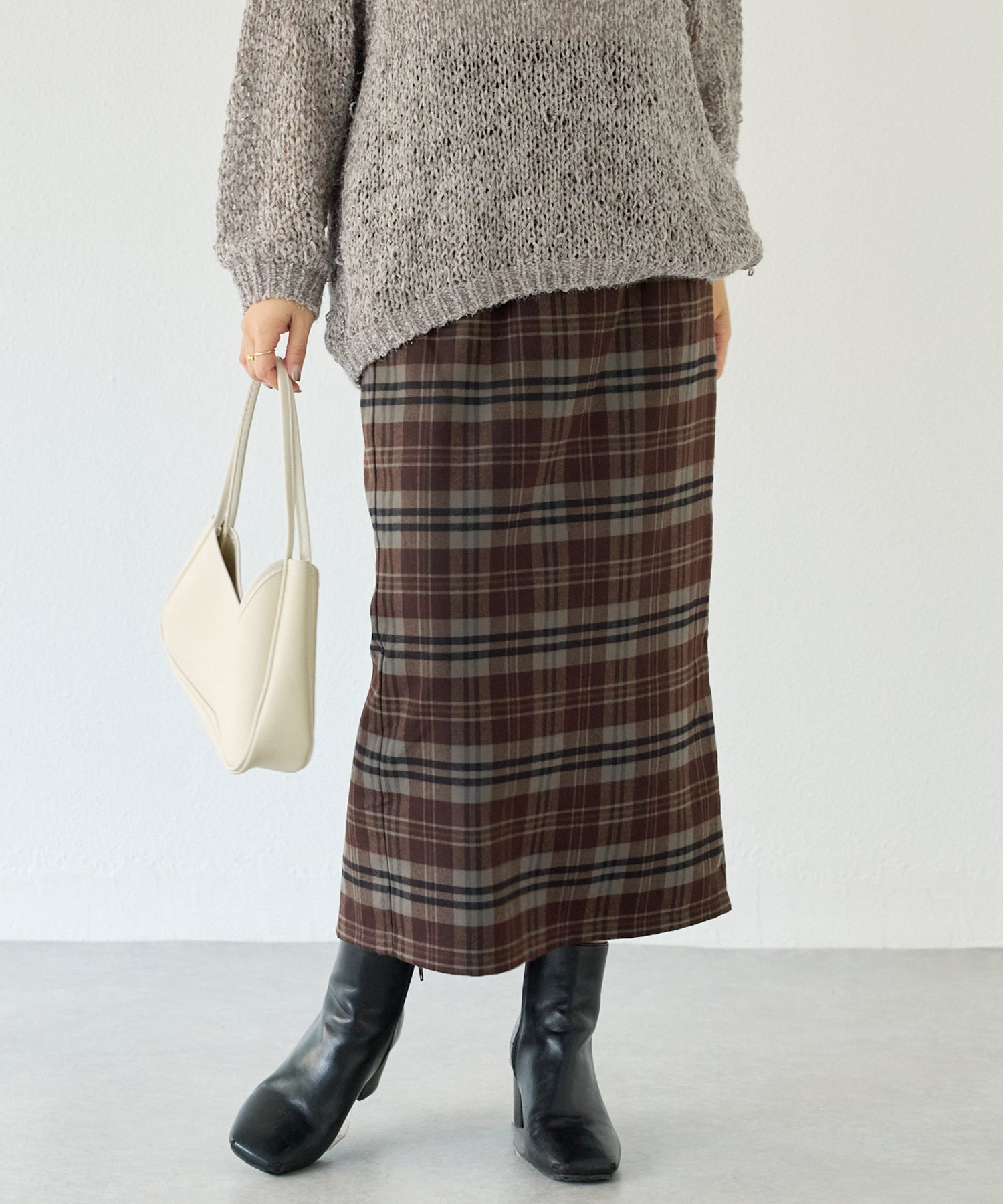 ブラウン　model:156cm 着用サイズ:F