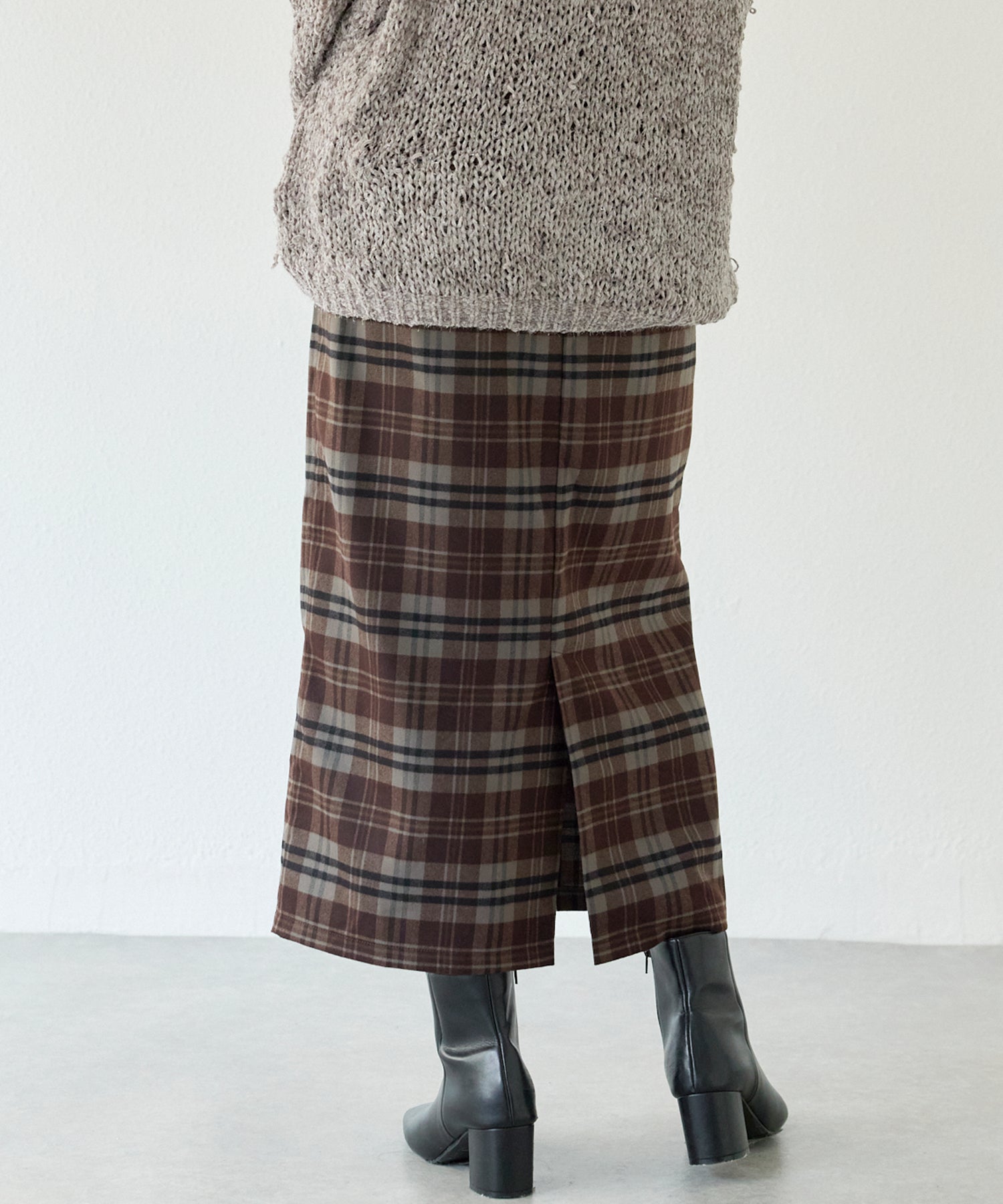 起毛チェックナロースカート