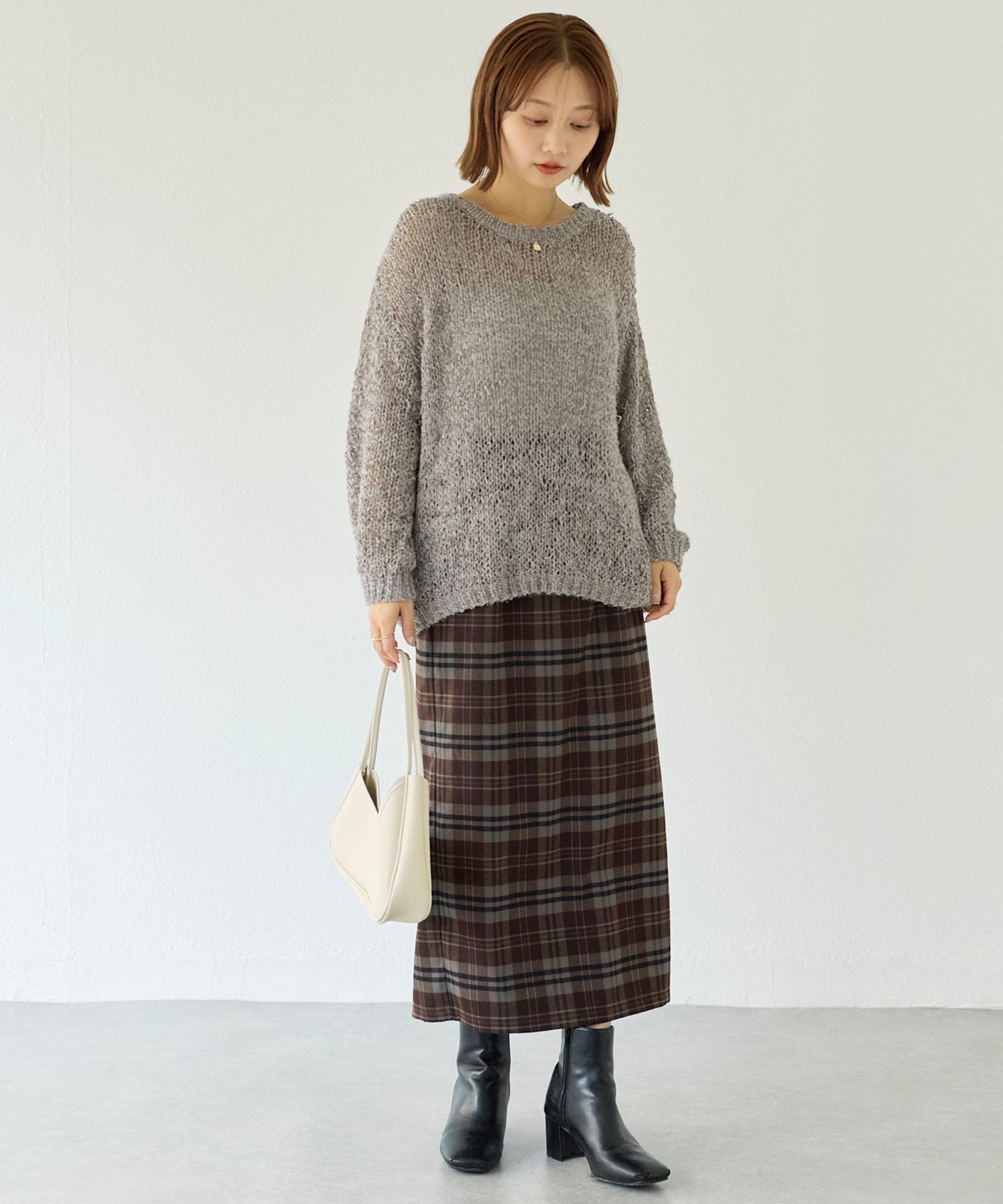 起毛チェックナロースカート