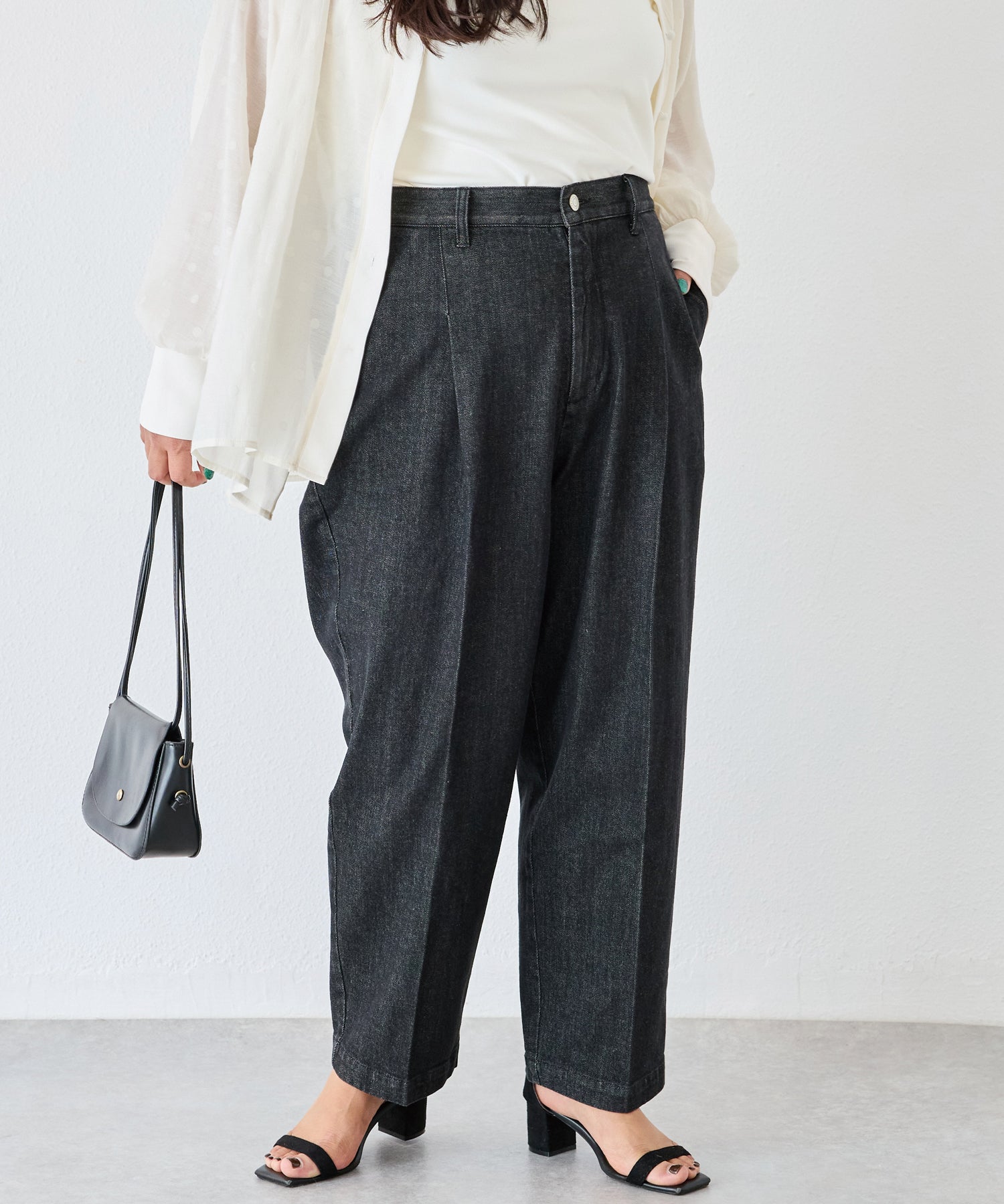 ブラック　model:161cm 着用サイズ:3L