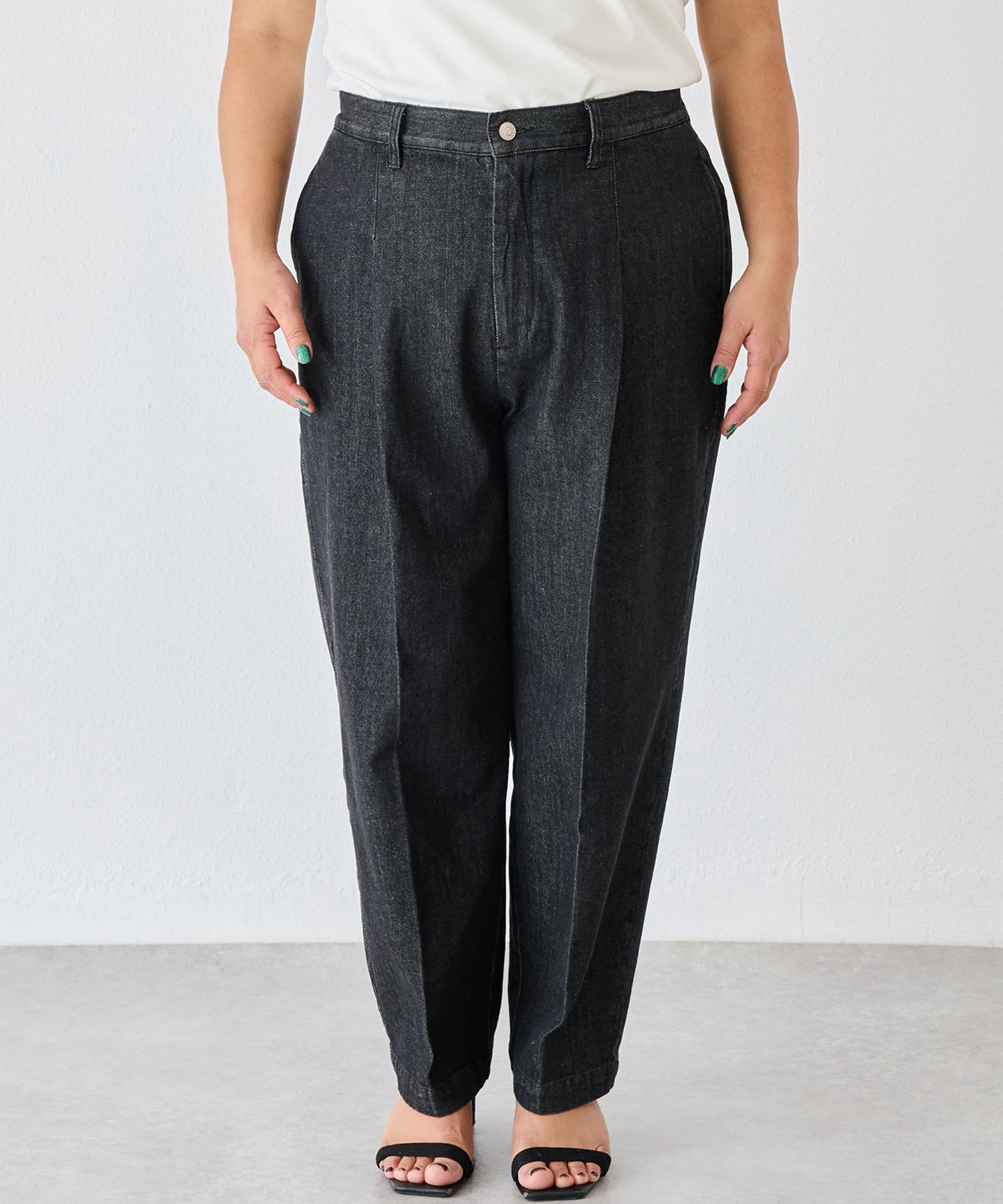 フロント　model:161cm 着用サイズ:3L