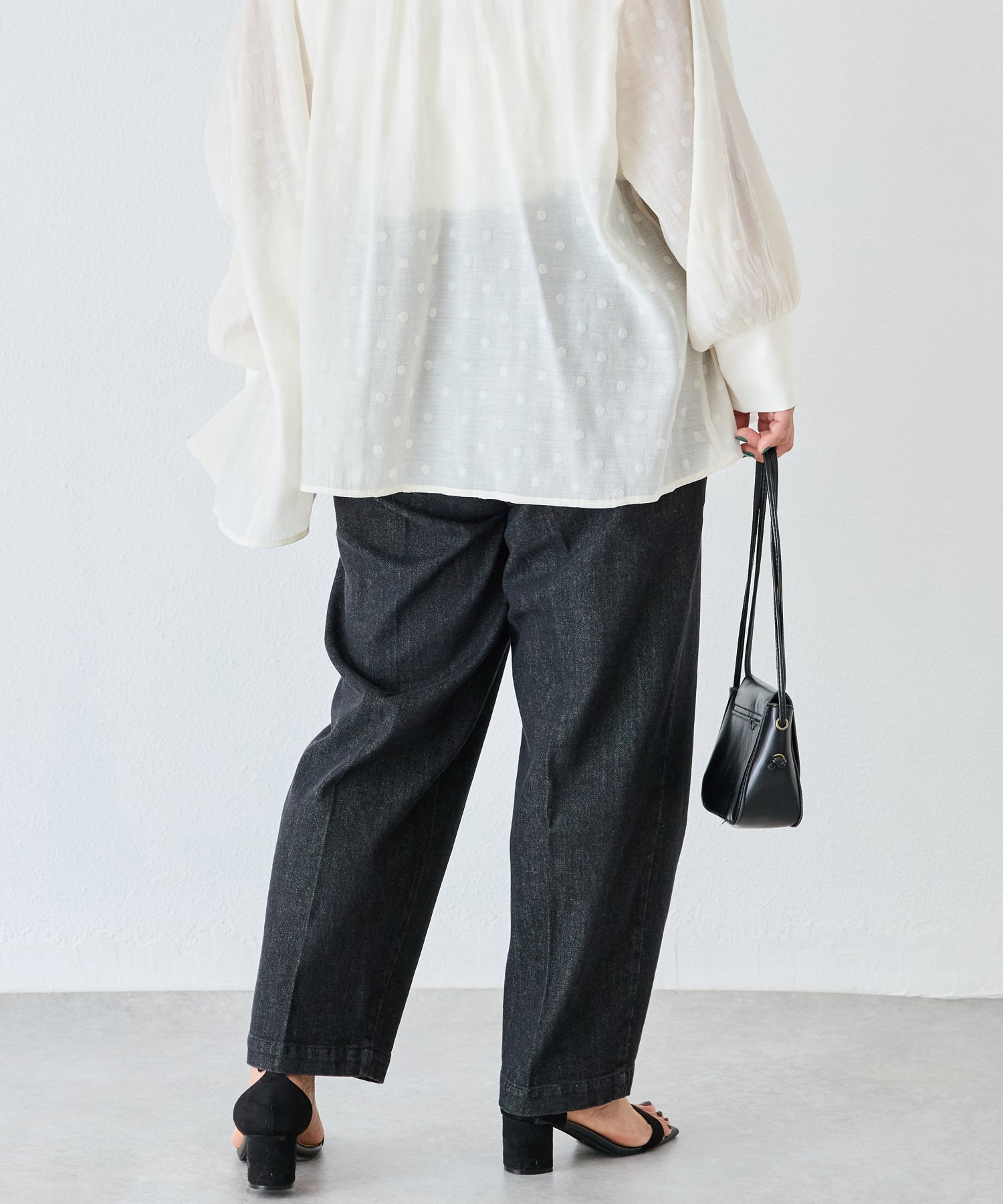 ブラック　model:161cm 着用サイズ:3L